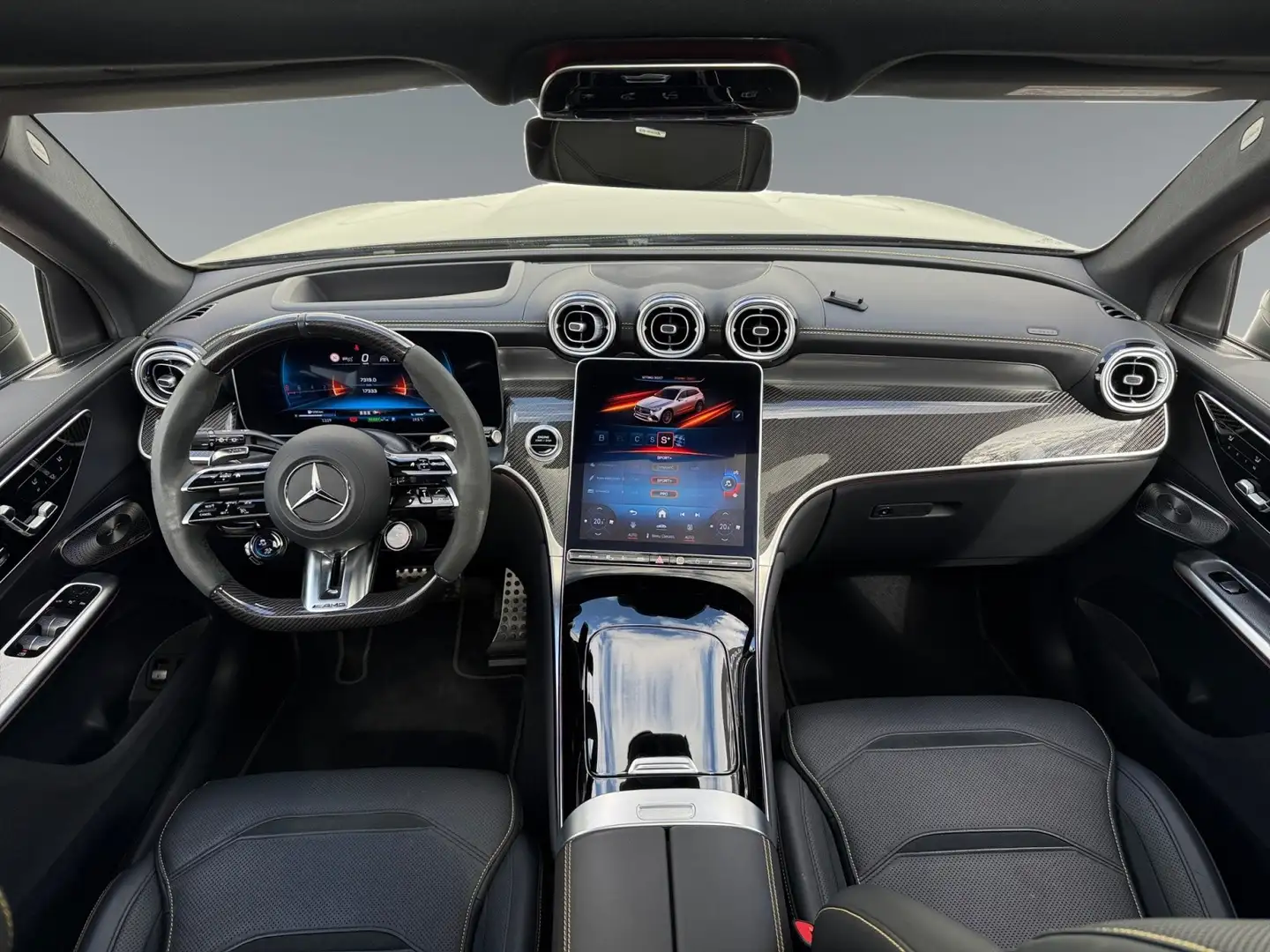 Mercedes-Benz GLC 63 AMG 2.0 63 680 63 S AMG E PERFORMANCE 4MATIC+ Schwarz - 2