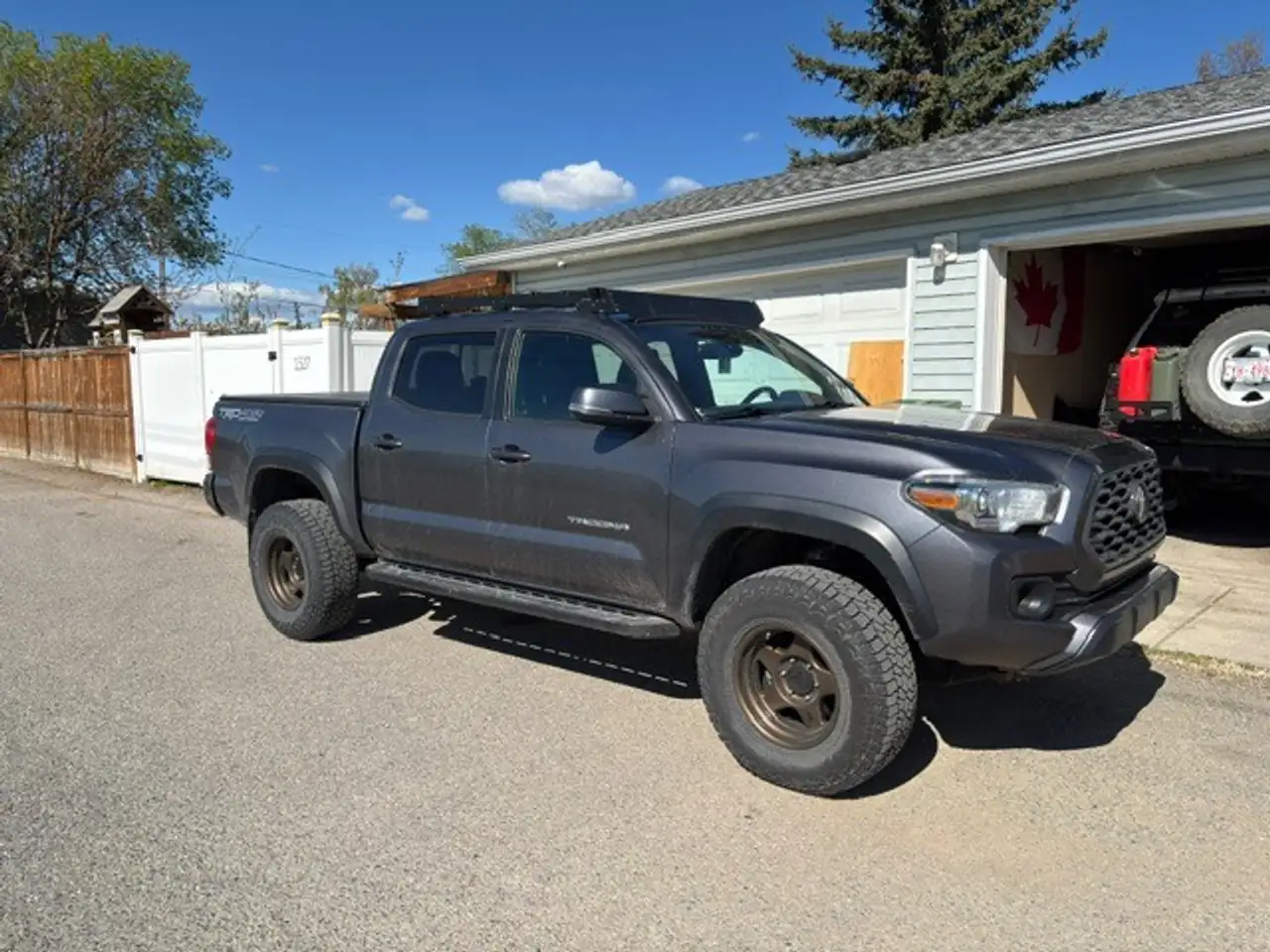 Toyota Tacoma снимка Toyota Tacoma