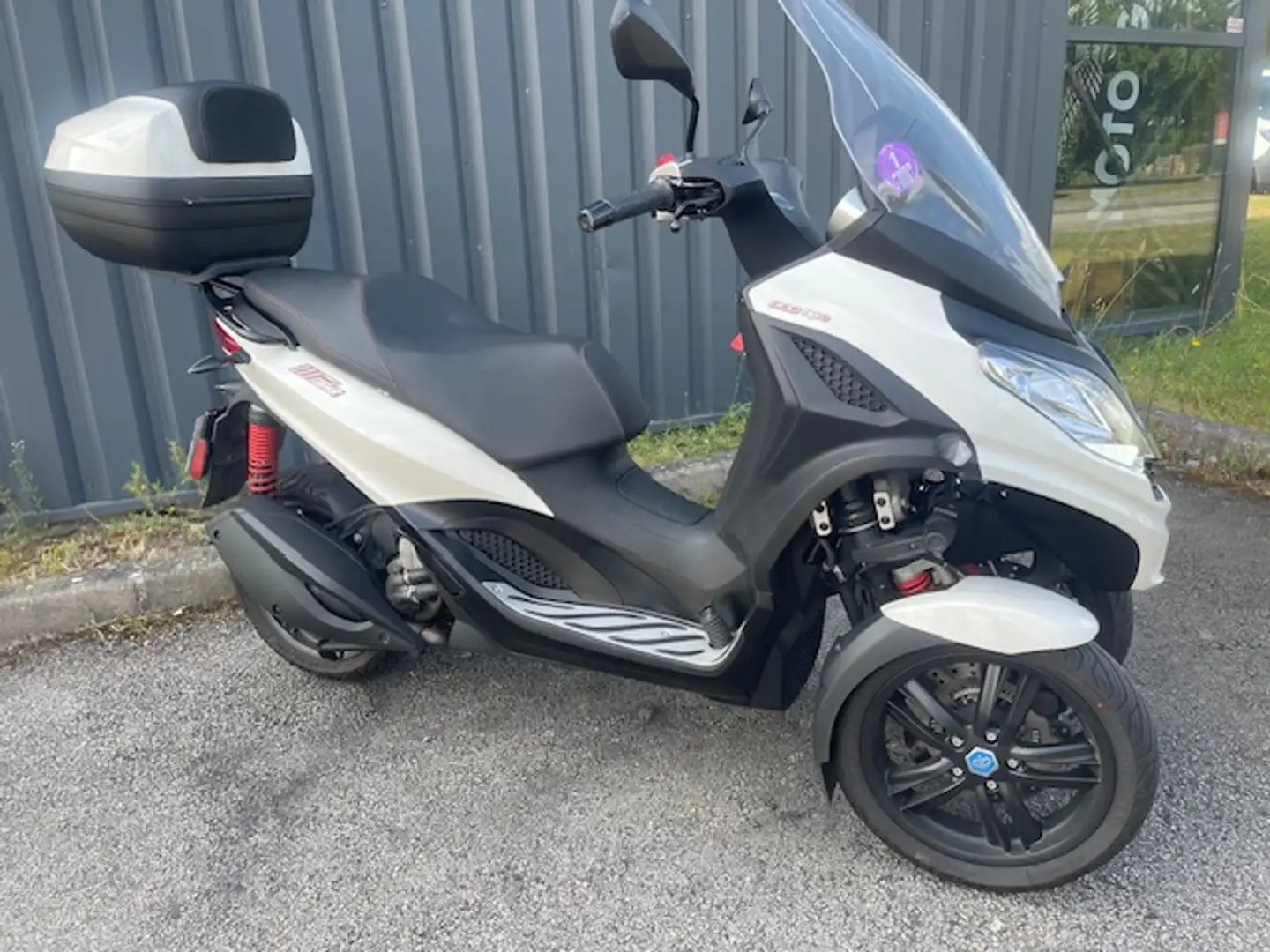 Piaggio MP3 300 - 2