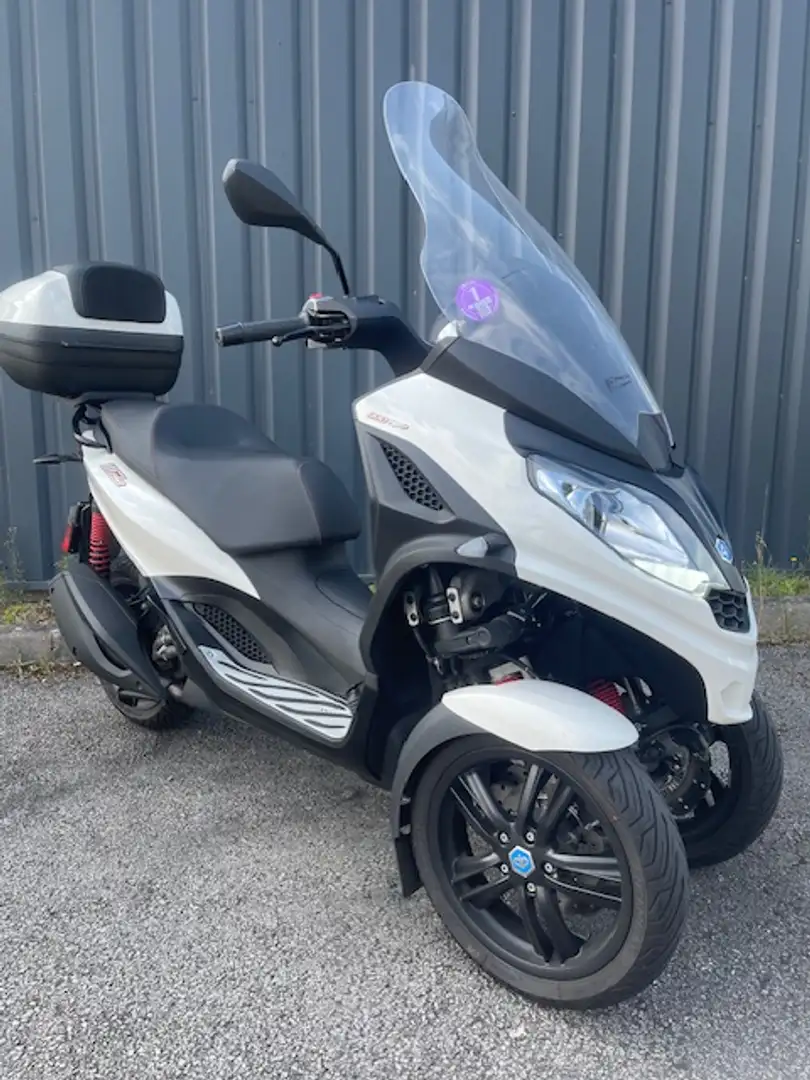 Piaggio MP3 300 - 1
