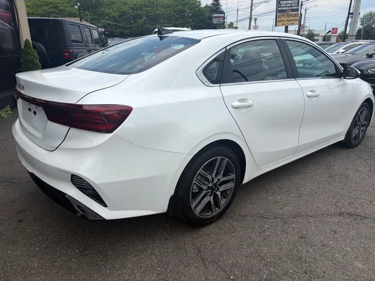 Kia Forte снимка Kia Forte