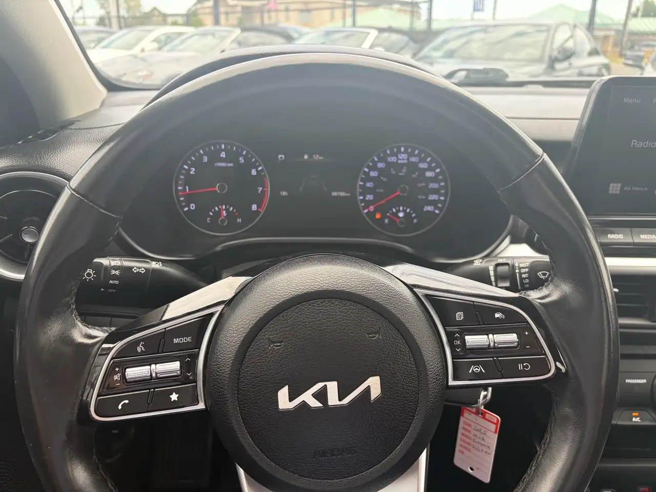 Kia Forte снимка Kia Forte