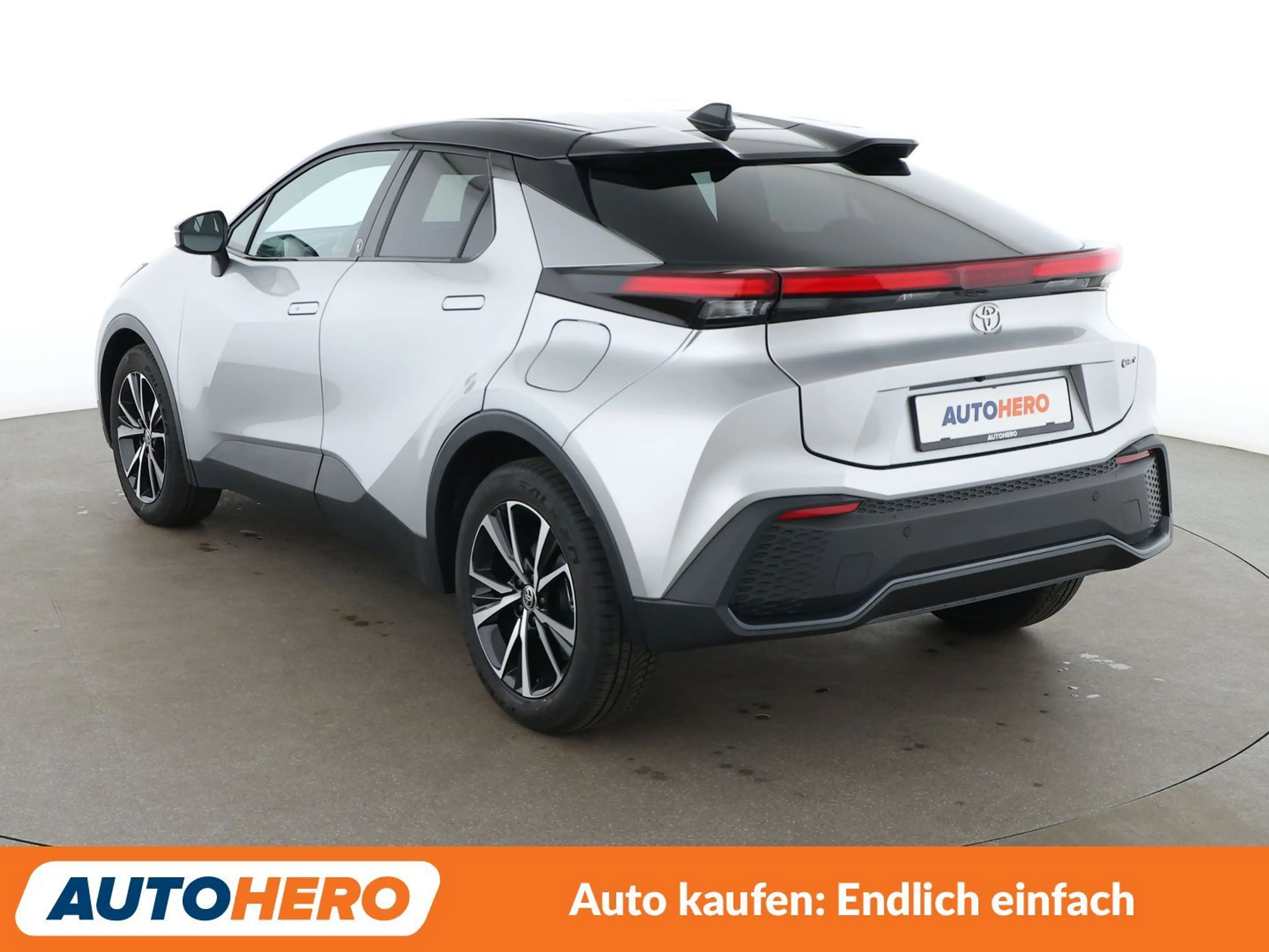 Toyota C-HR 2.0 Hybrid Team Deutschland Aut.*NAVI*CAM*ACC*SHZ* — photo 4