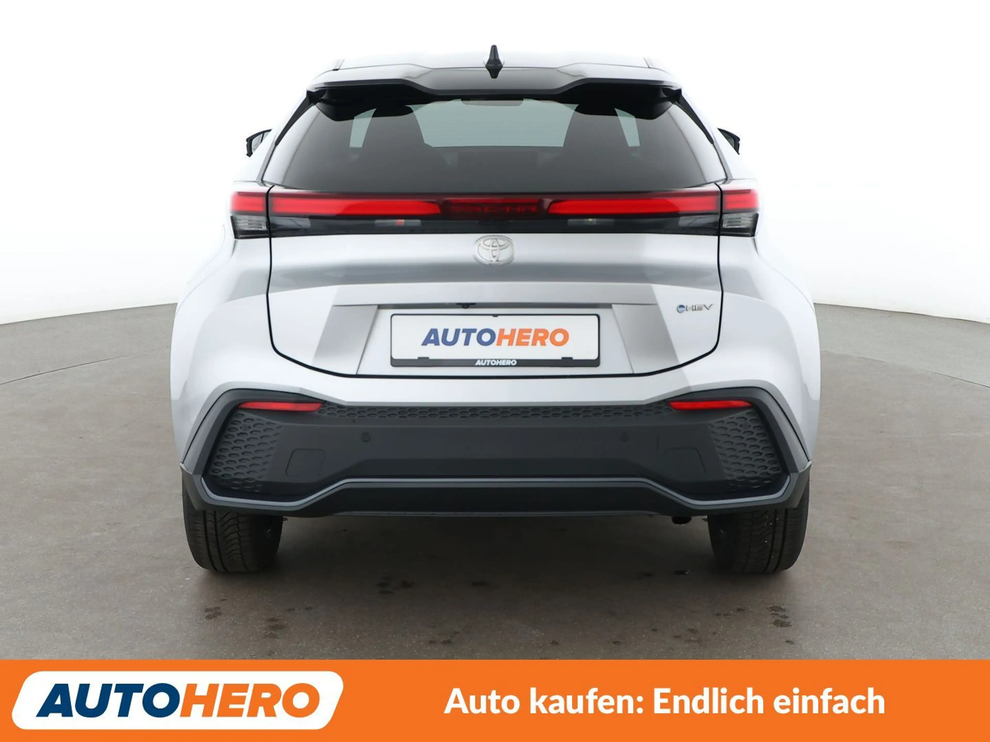Toyota C-HR 2.0 Hybrid Team Deutschland Aut.*NAVI*CAM*ACC*SHZ* — photo 5