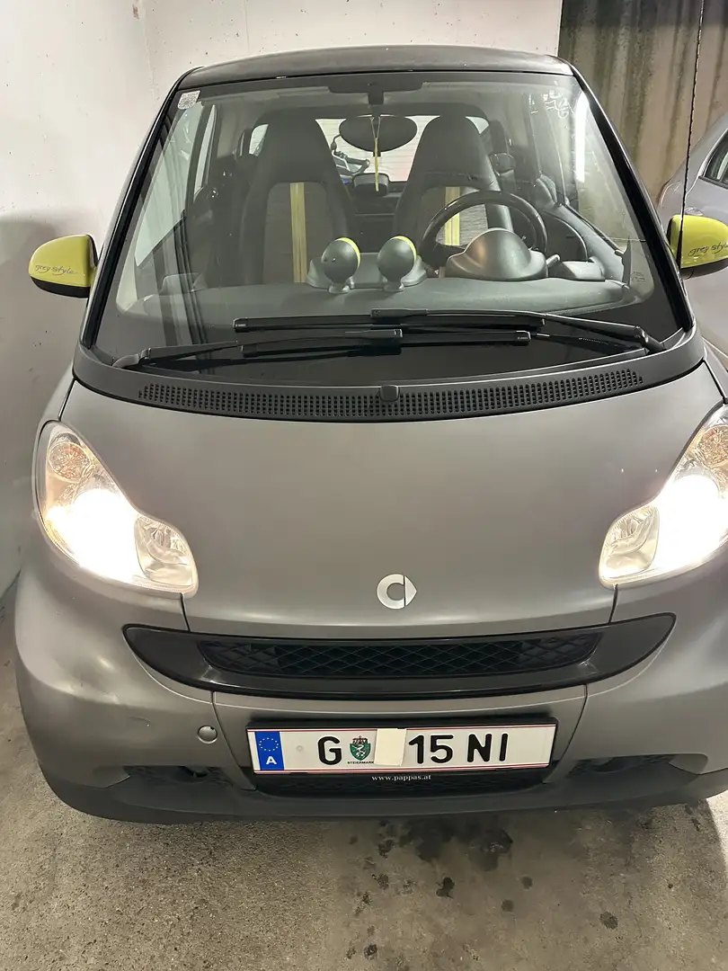 smart forTwo Smart fortwo 451 Smart Klein-/ Kompaktwagen Grau - 1