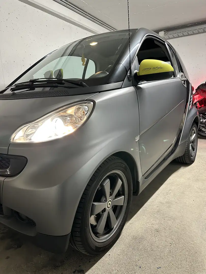 smart forTwo Smart fortwo 451 Smart Klein-/ Kompaktwagen Grau - 2