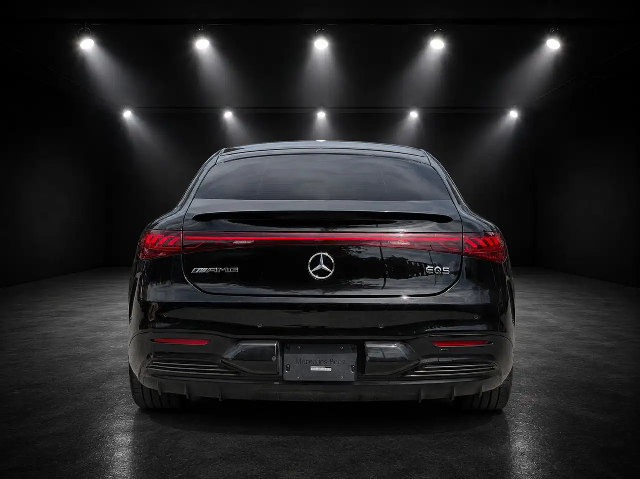 Mercedes-Benz EQS снимка Mercedes-Benz EQS