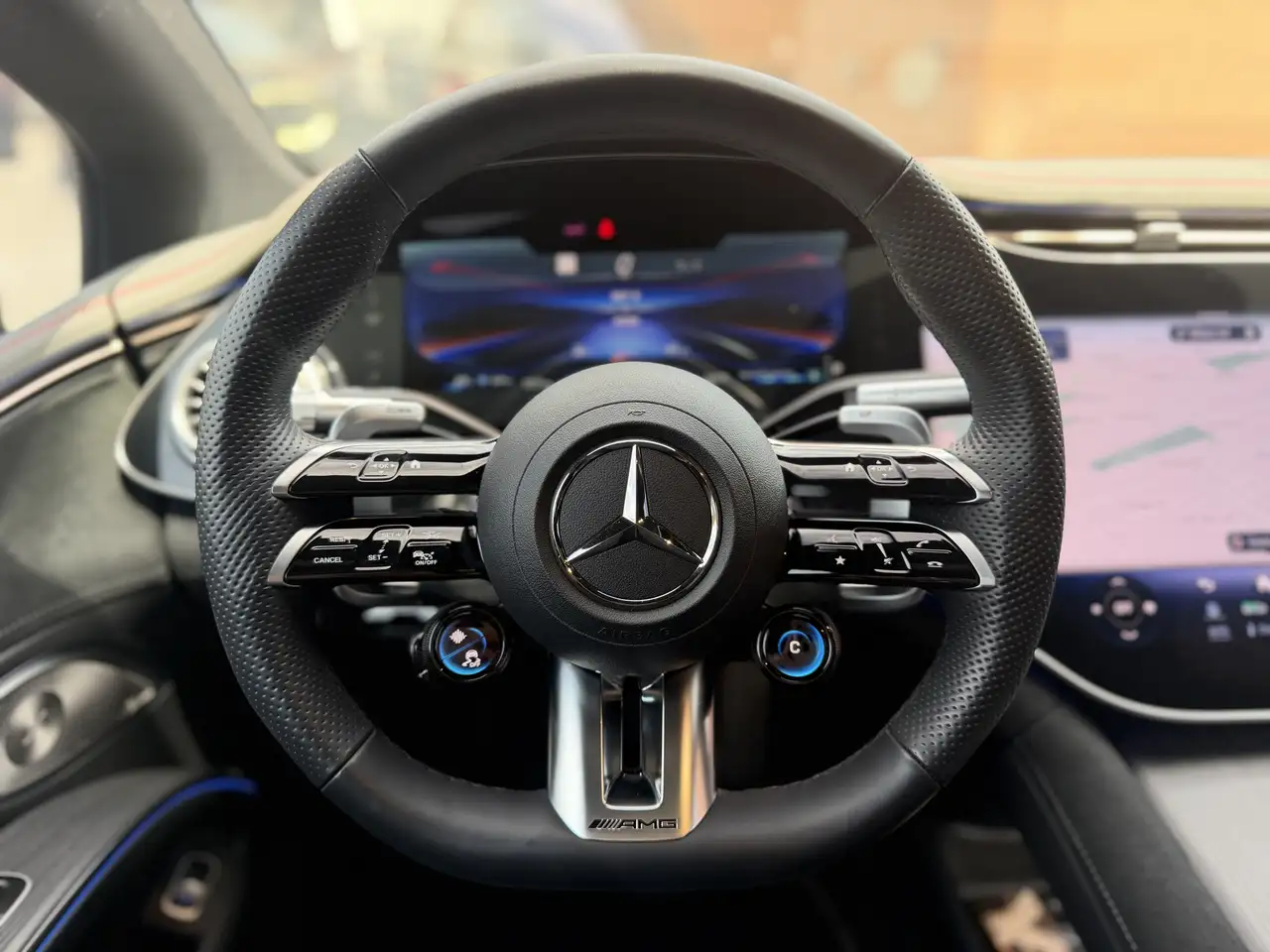 Mercedes-Benz EQS снимка Mercedes-Benz EQS