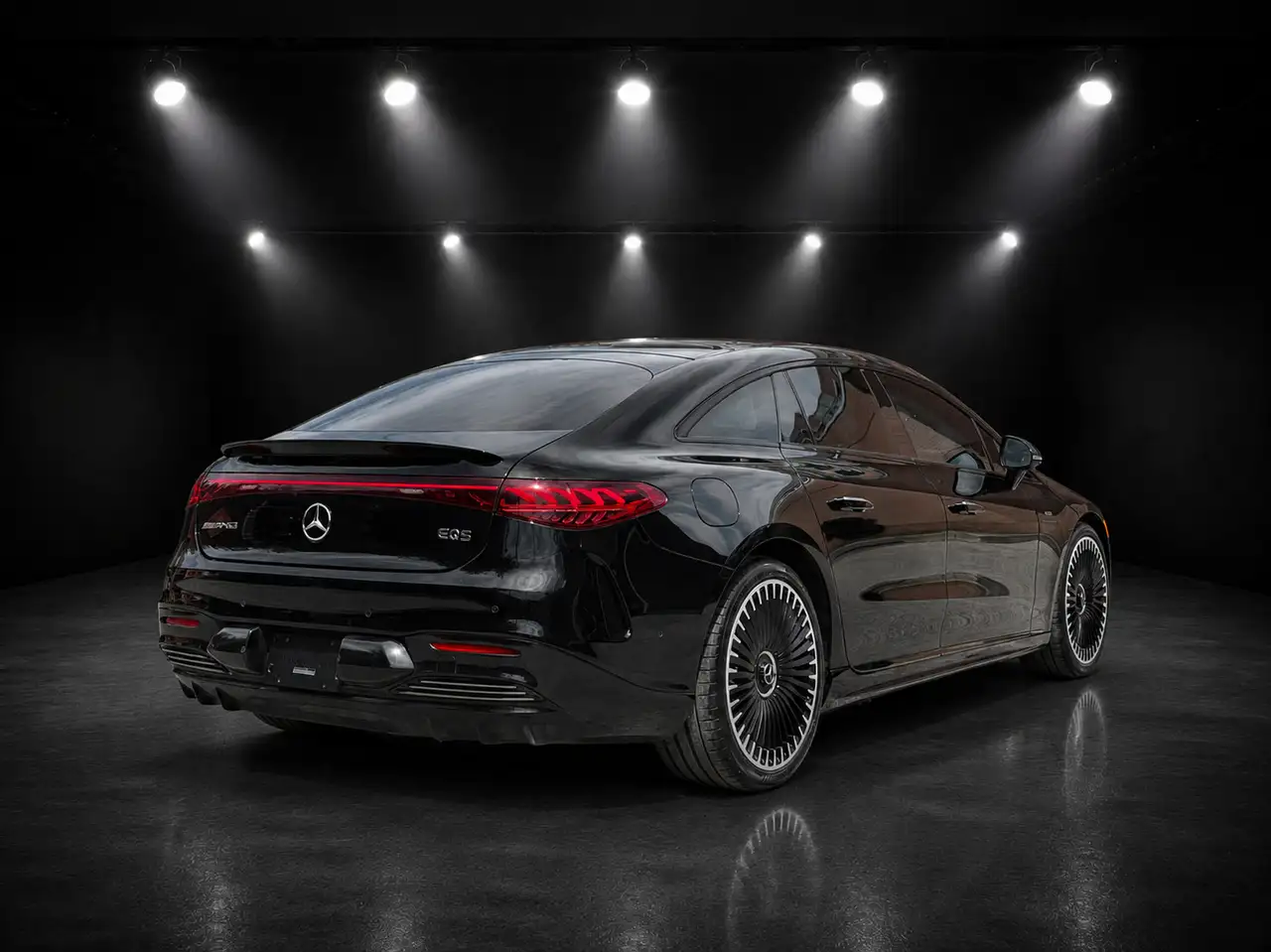Mercedes-Benz EQS снимка Mercedes-Benz EQS