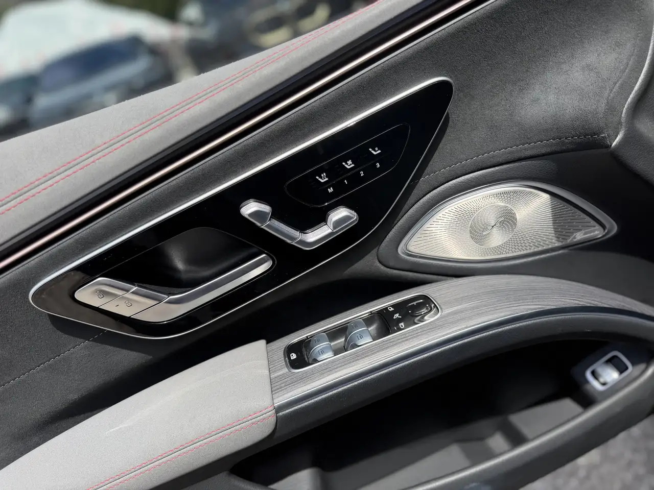 Mercedes-Benz EQS снимка Mercedes-Benz EQS