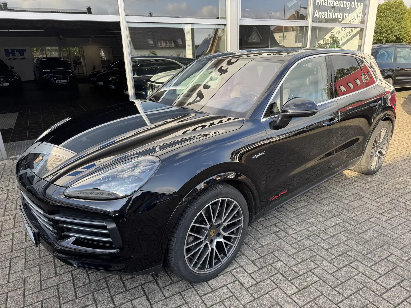 Porsche Cayenne Pano Matrix HuD Luft Approved Schwarz - 2