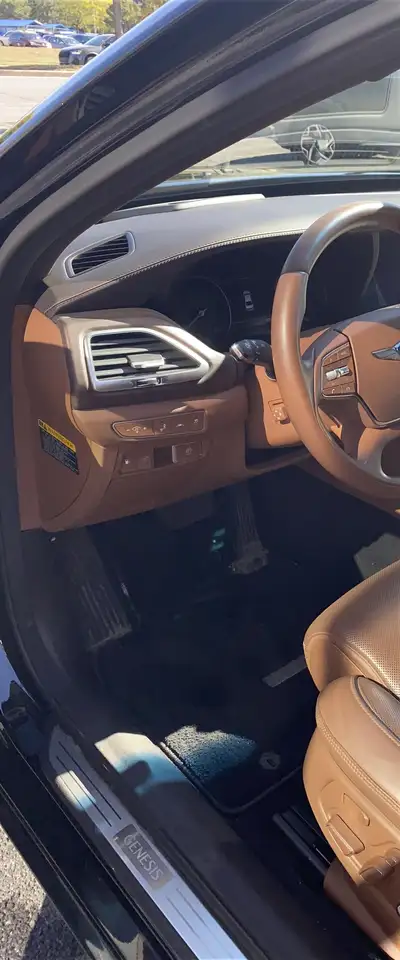 Genesis G90 снимка Genesis G90