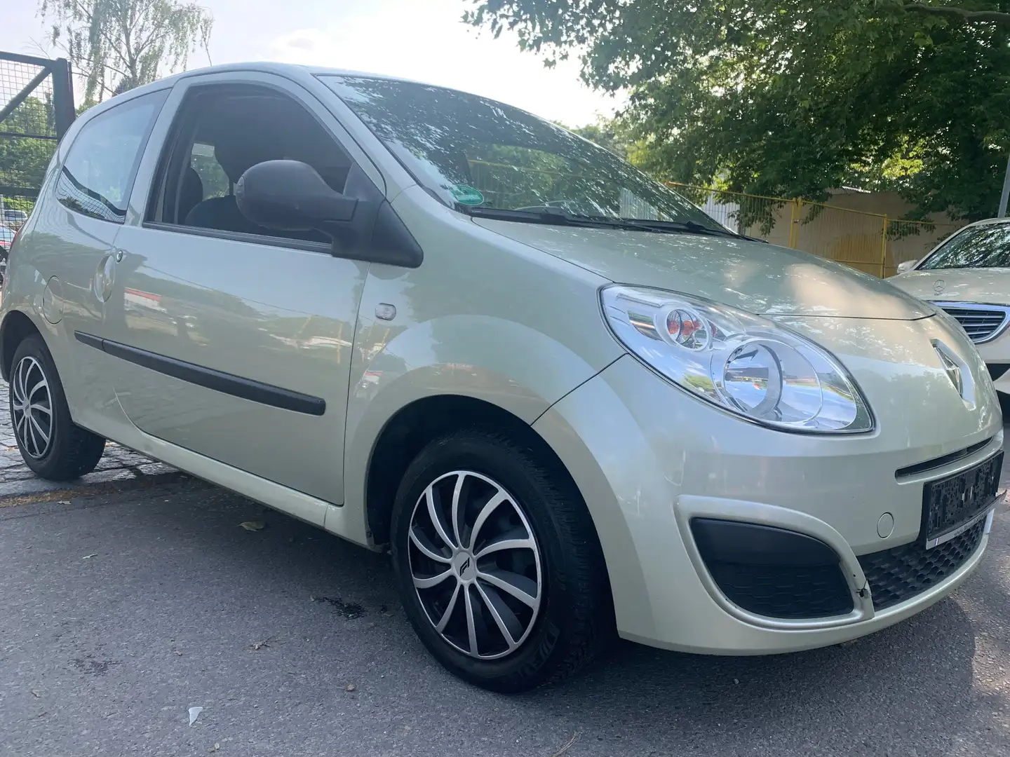 Renault Twingo 1.2 Authentique Klima /. TÜV NEU Gold - 1