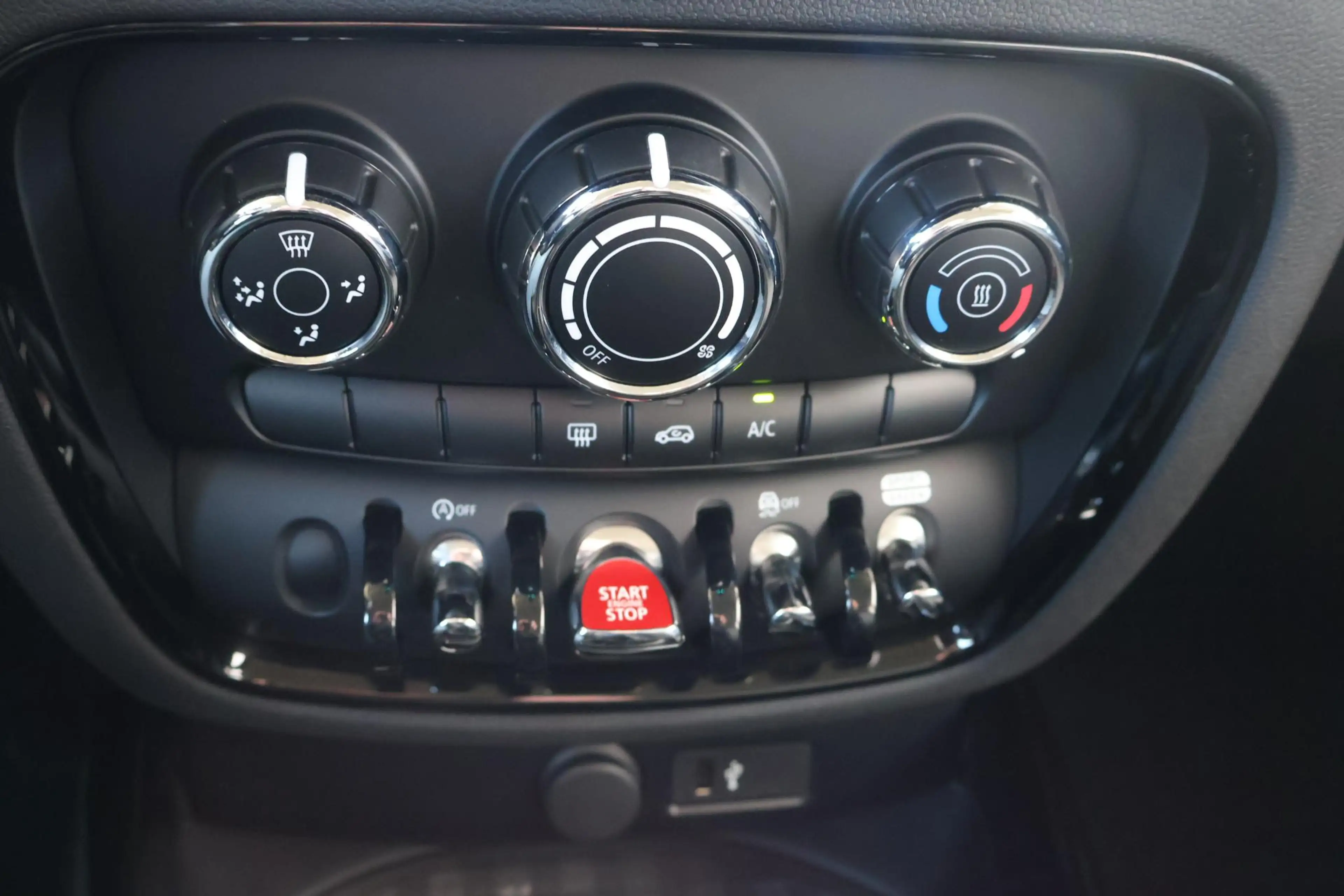 MINI One Clubman | Cruise Control | Parkeersensor Achter | LED Kopl — photo 13