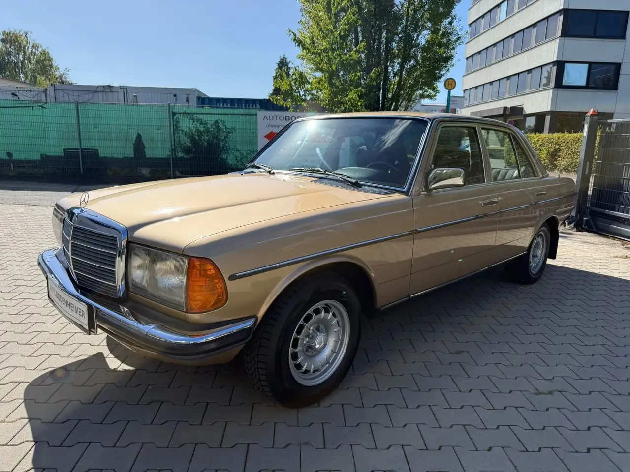 Mercedes-Benz 230 (W123) SSD·107tkm·MB-SH·top Zustand·Note 2, foto 3
