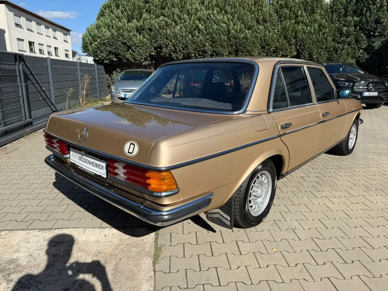 Mercedes-Benz 230 (W123) SSD·107tkm·MB-SH·top Zustand·Note 2, foto 6