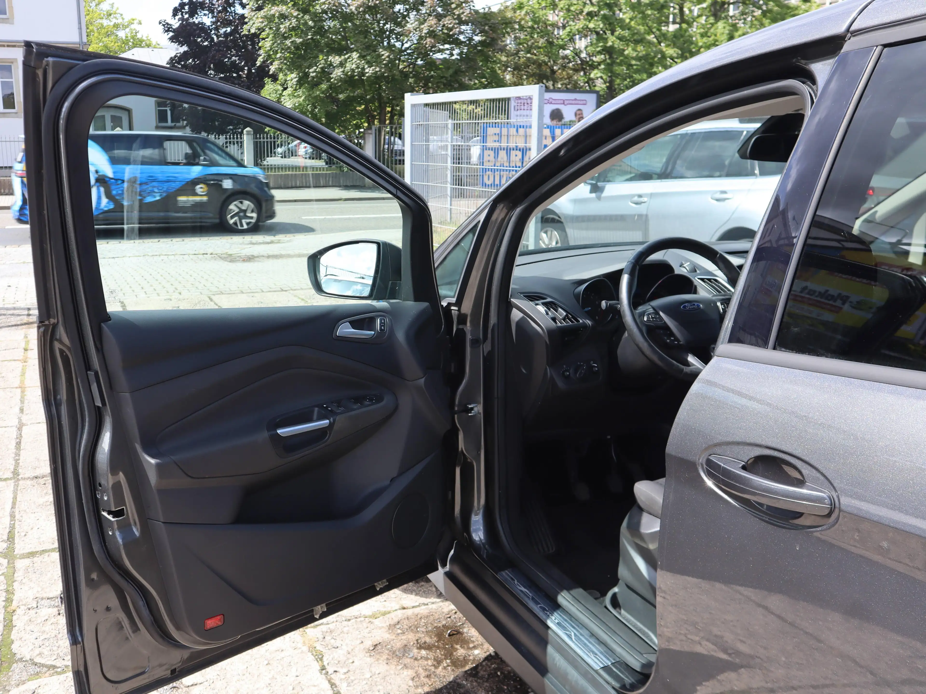 Ford Grand C-Max Business Edition — photo 9