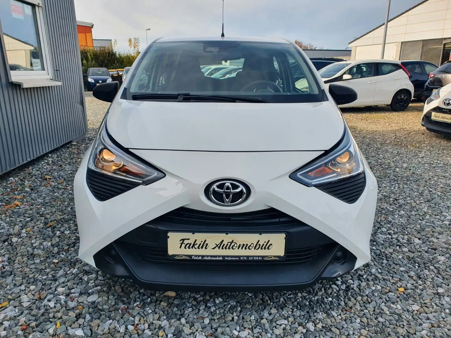 Toyota Aygo AYGO x 1Hand Klima Sitzheizung USB Wit - 2