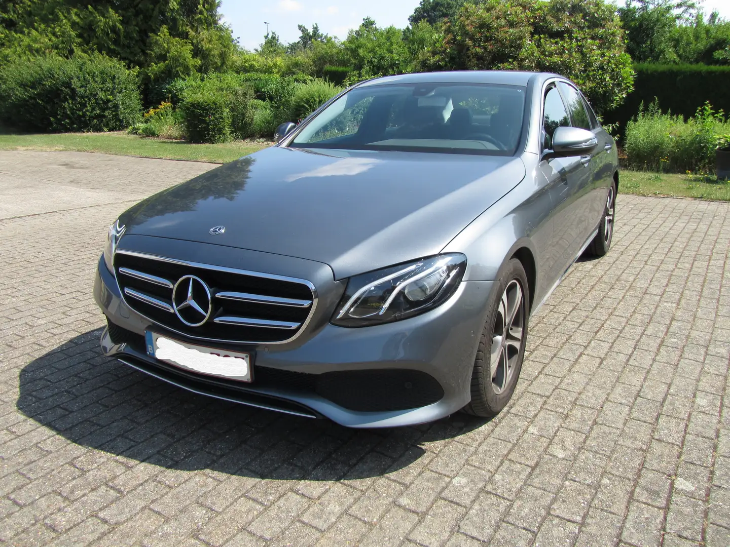 Mercedes-Benz E 200 E 200 d 9G-TRONIC AMG Line Grigio - 1