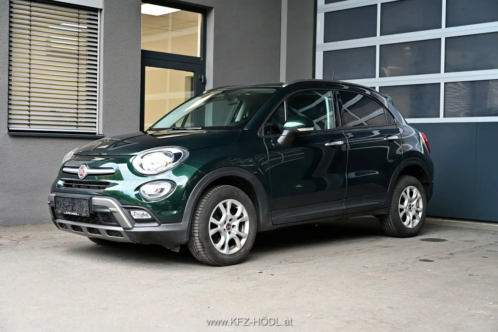 Fiat 500X 2.0 MulitJet Cross Pickerl NEU Grün - 1