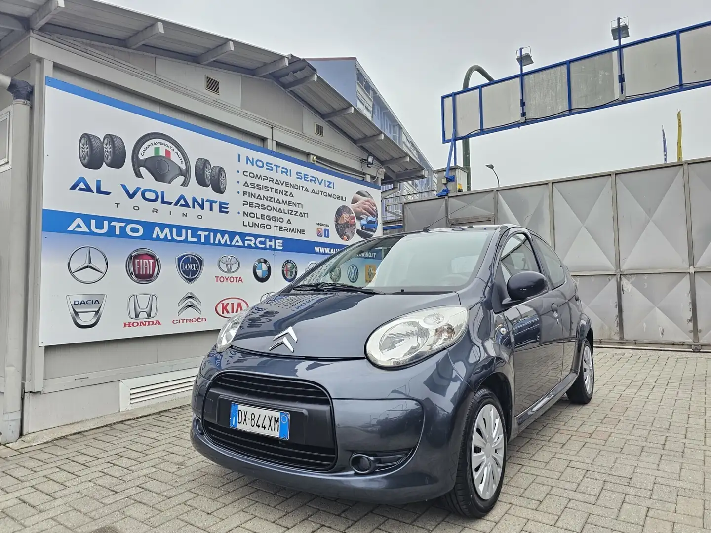 Citroen C1 1.0 5 porte airdream Pulp Grigio - 2