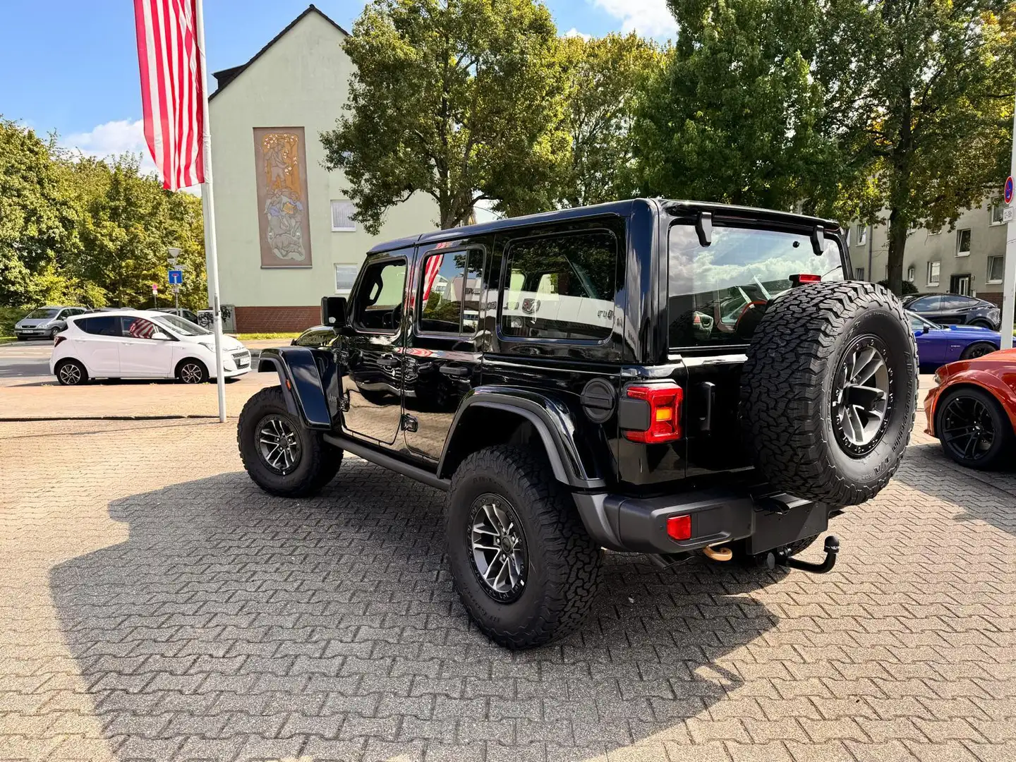 Jeep Wrangler Unlimited Rubicon 392 Facelift Modell 6.4l V8 HEMI Schwarz - 2