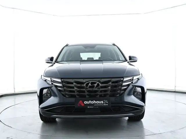 Hyundai Tucson view 2