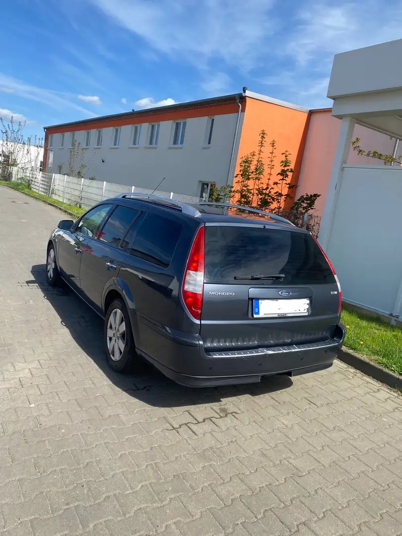 Ford Mondeo 2.0 Turnier TDCi DPF Titanium - 2