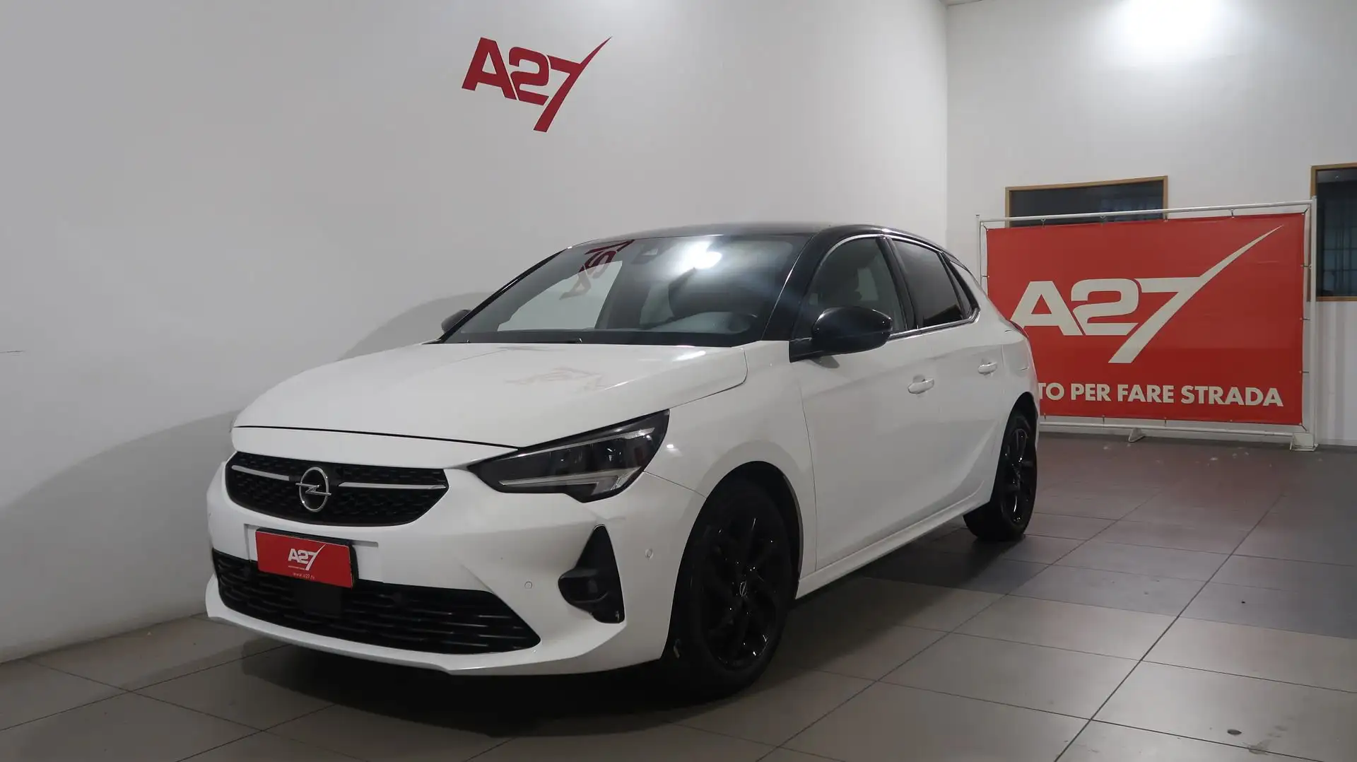 Opel Corsa 1.2 100 CV GS Line #CARPLAY#CAMERA# Blanc - 1
