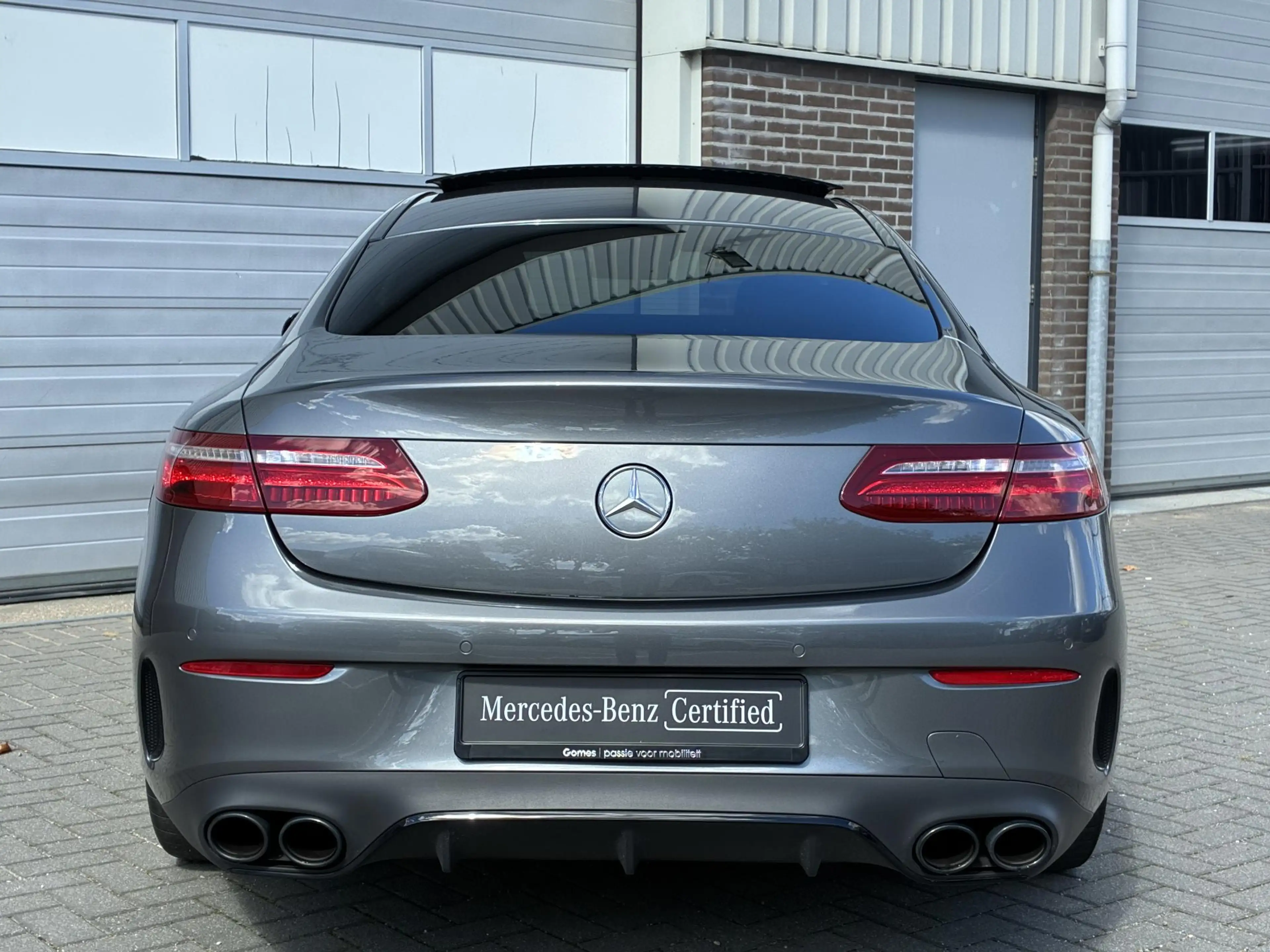 Mercedes-Benz E 450 Coupé 4MATIC AMG Line — photo 11