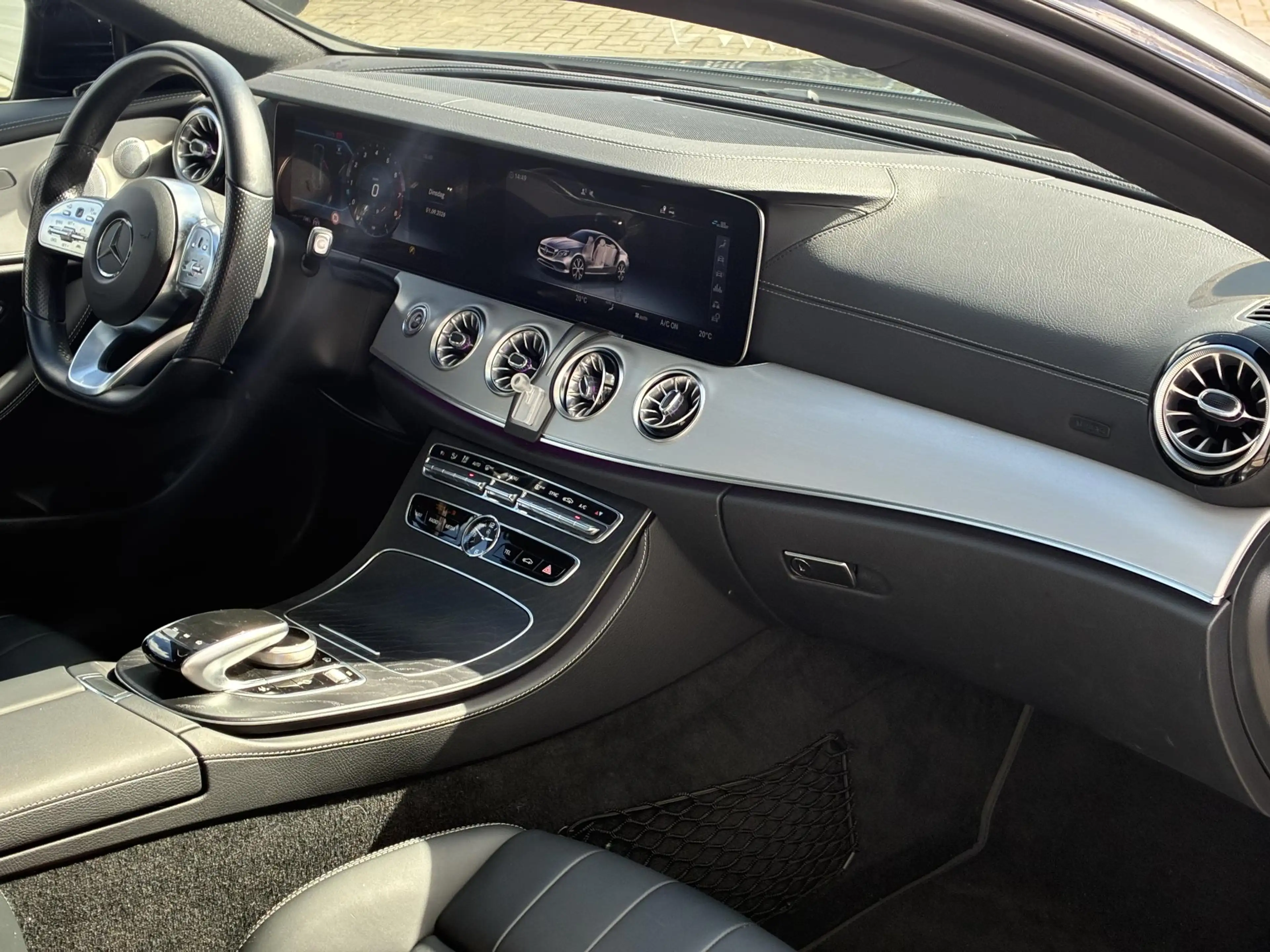 Mercedes-Benz E 450 Coupé 4MATIC AMG Line — photo 3