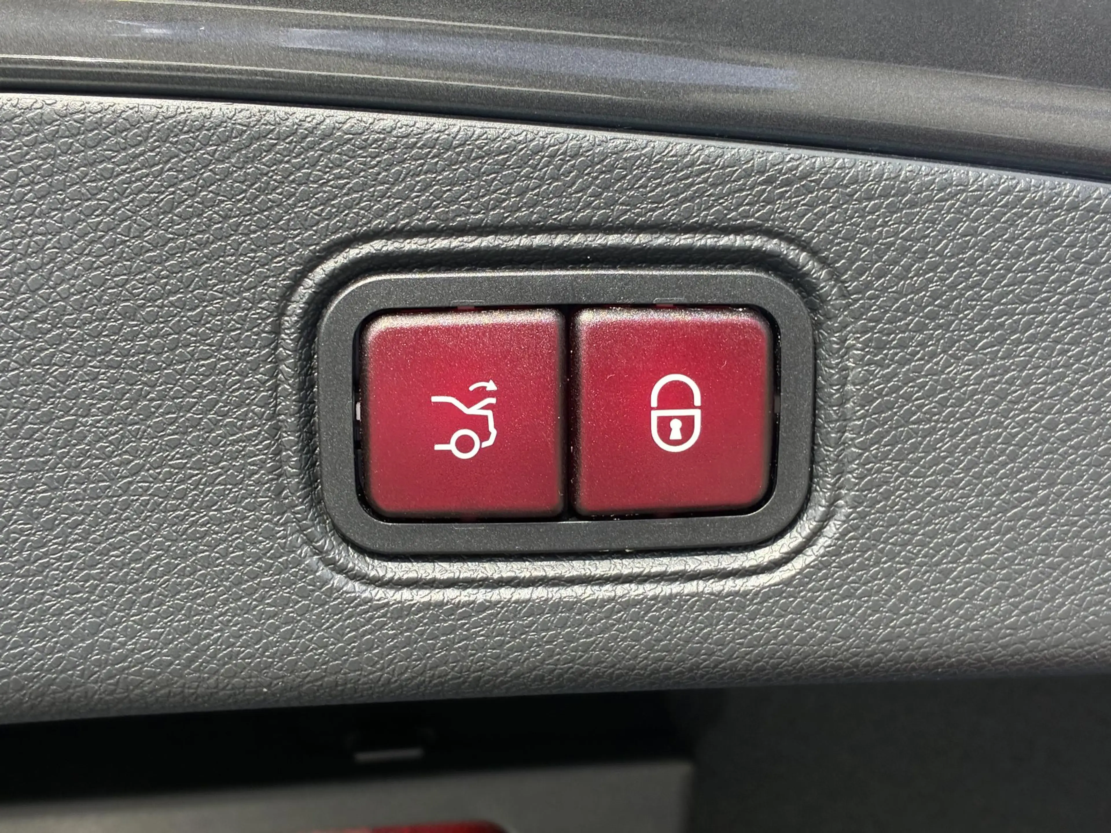 Mercedes-Benz E 450 Coupé 4MATIC AMG Line — photo 14