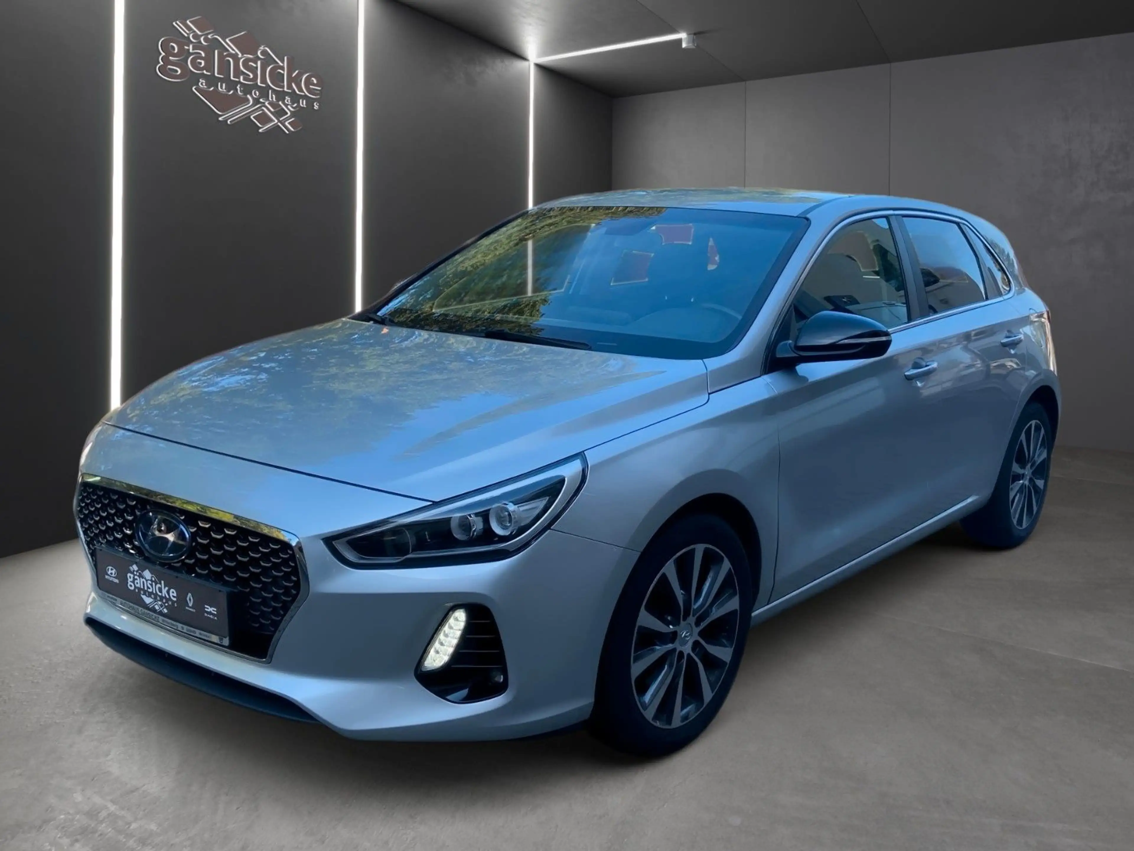 Hyundai i30 1.0 T-GDI Intro