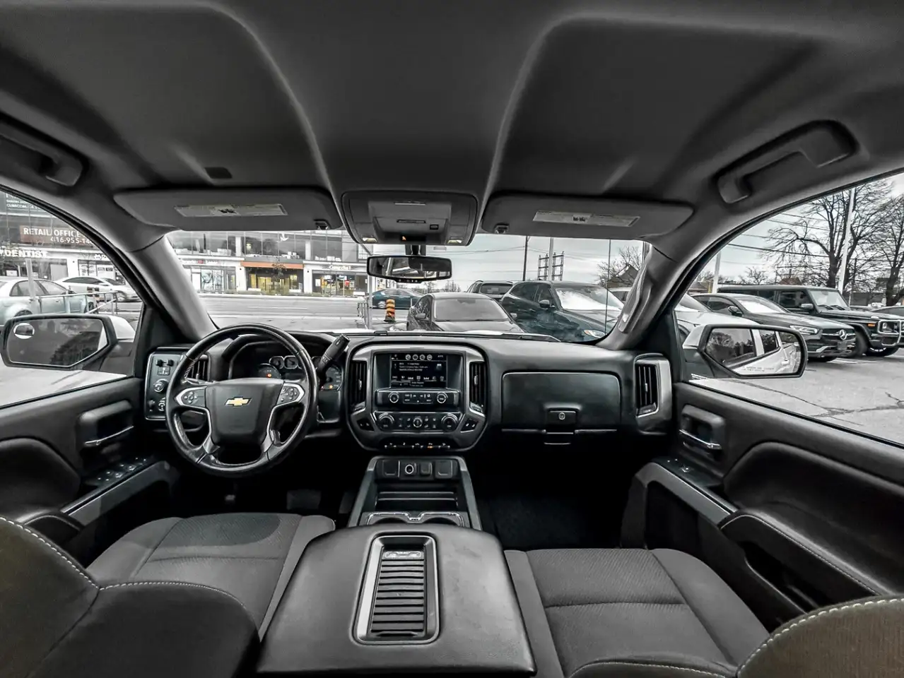 Chevrolet Silverado 1500 снимка Chevrolet Silverado 1500