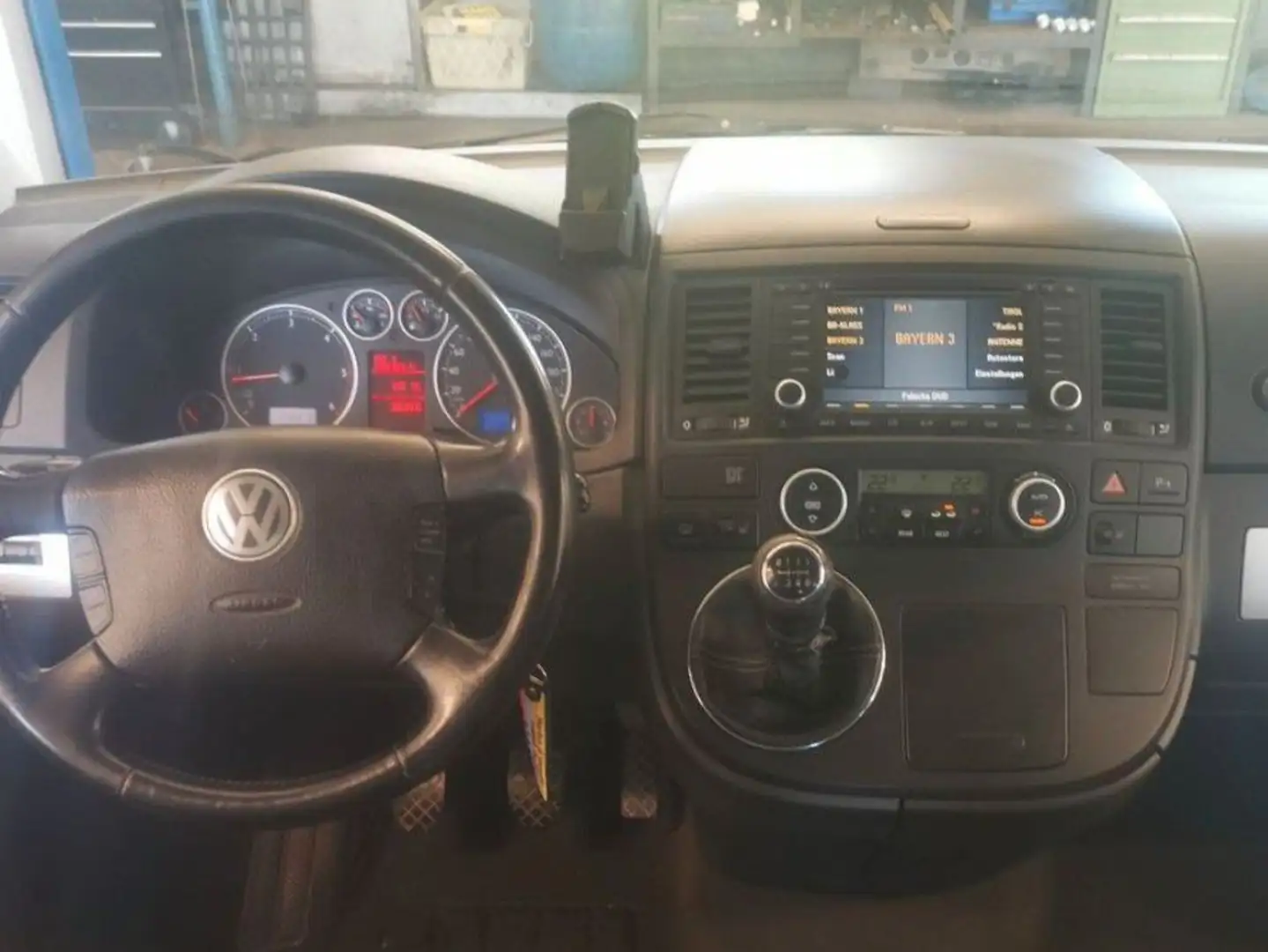 Volkswagen T5 Multivan Transporter T5 TDI DPF Startline Autm. Silber - 2