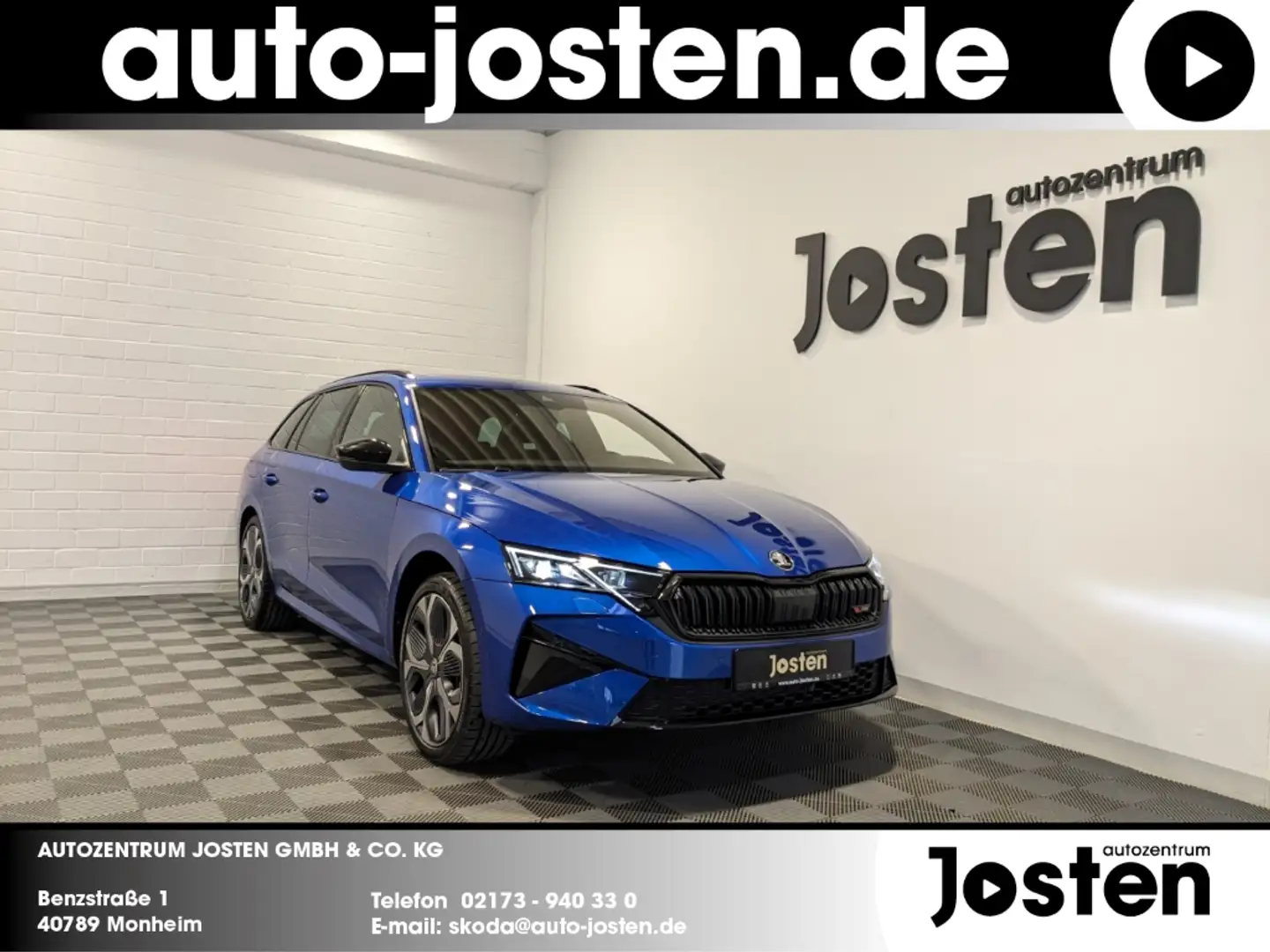 Skoda Octavia Combi RS 2.0TSI Matrix-LED DCC AHK FahrAss+ Pano C Blauw - 1