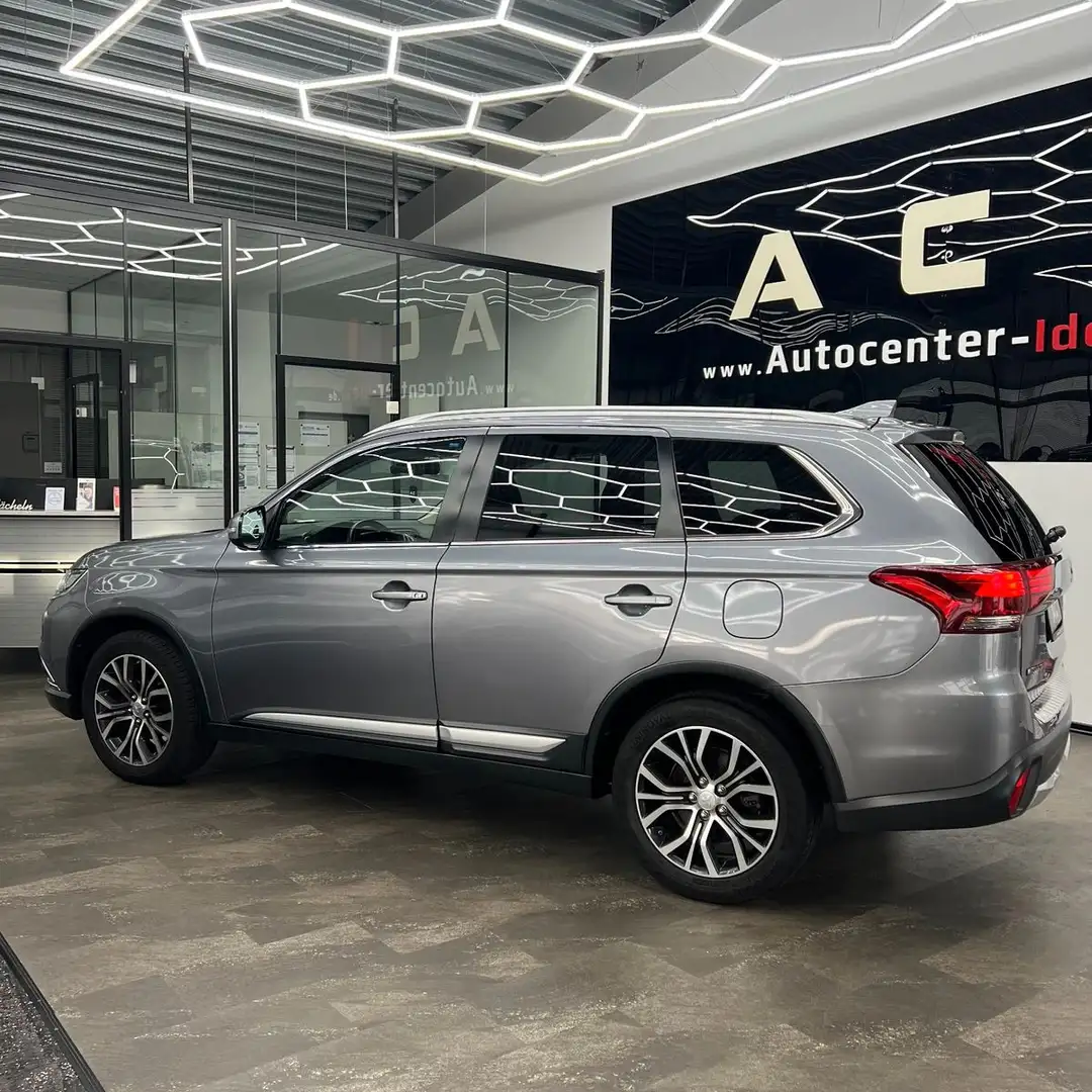 Mitsubishi Outlander Edition 100+ 4WD, AHK, LED, 360°, DAB Gris - 2