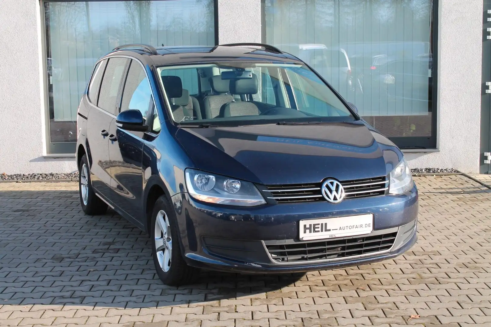 Volkswagen Sharan Comfortline BMT*7 SITZE*NAVI*PDC*PANO* Blau - 2