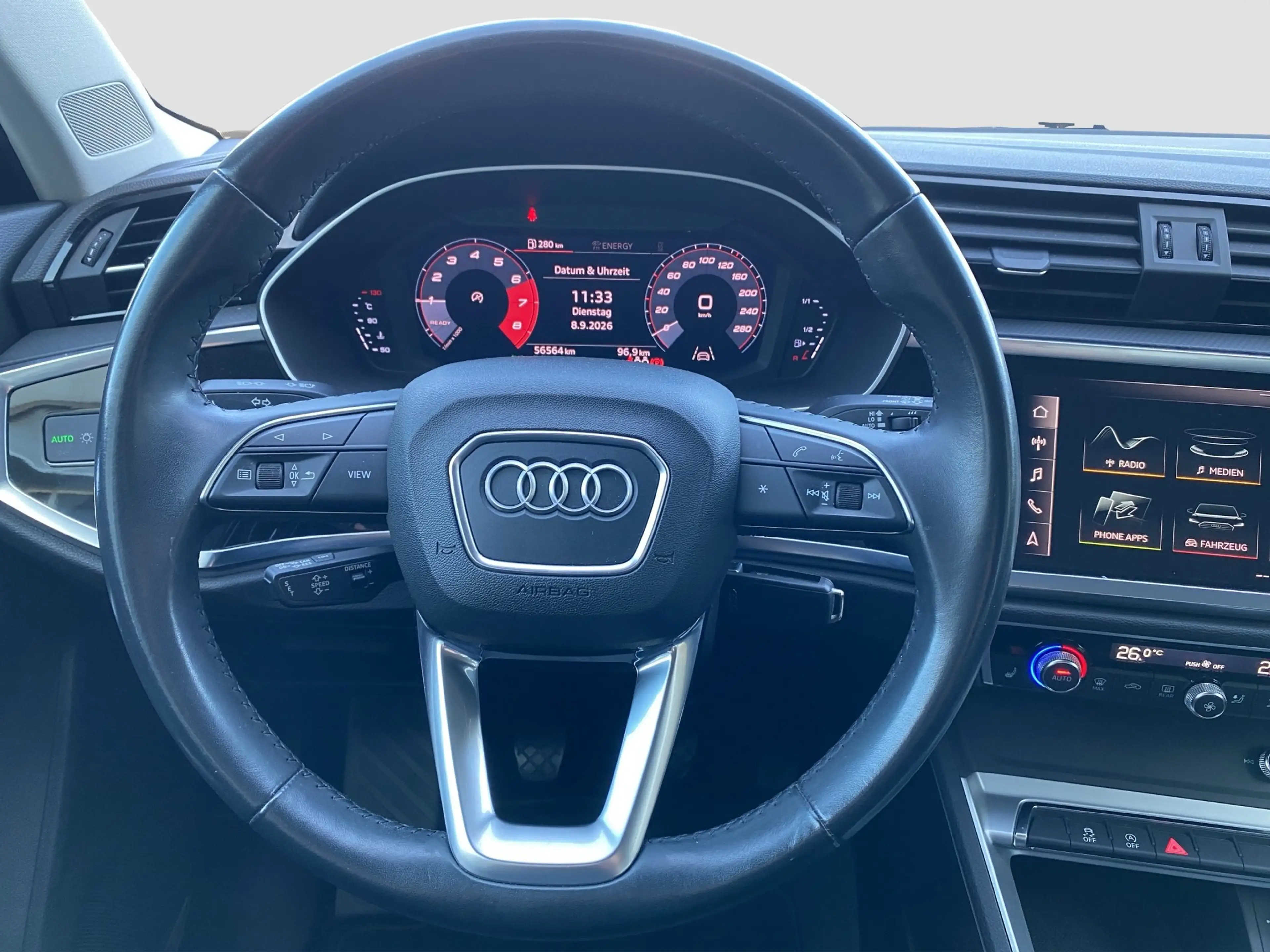 Audi Q3 35 1.5 TFSI advanced ACC PDC — photo 12