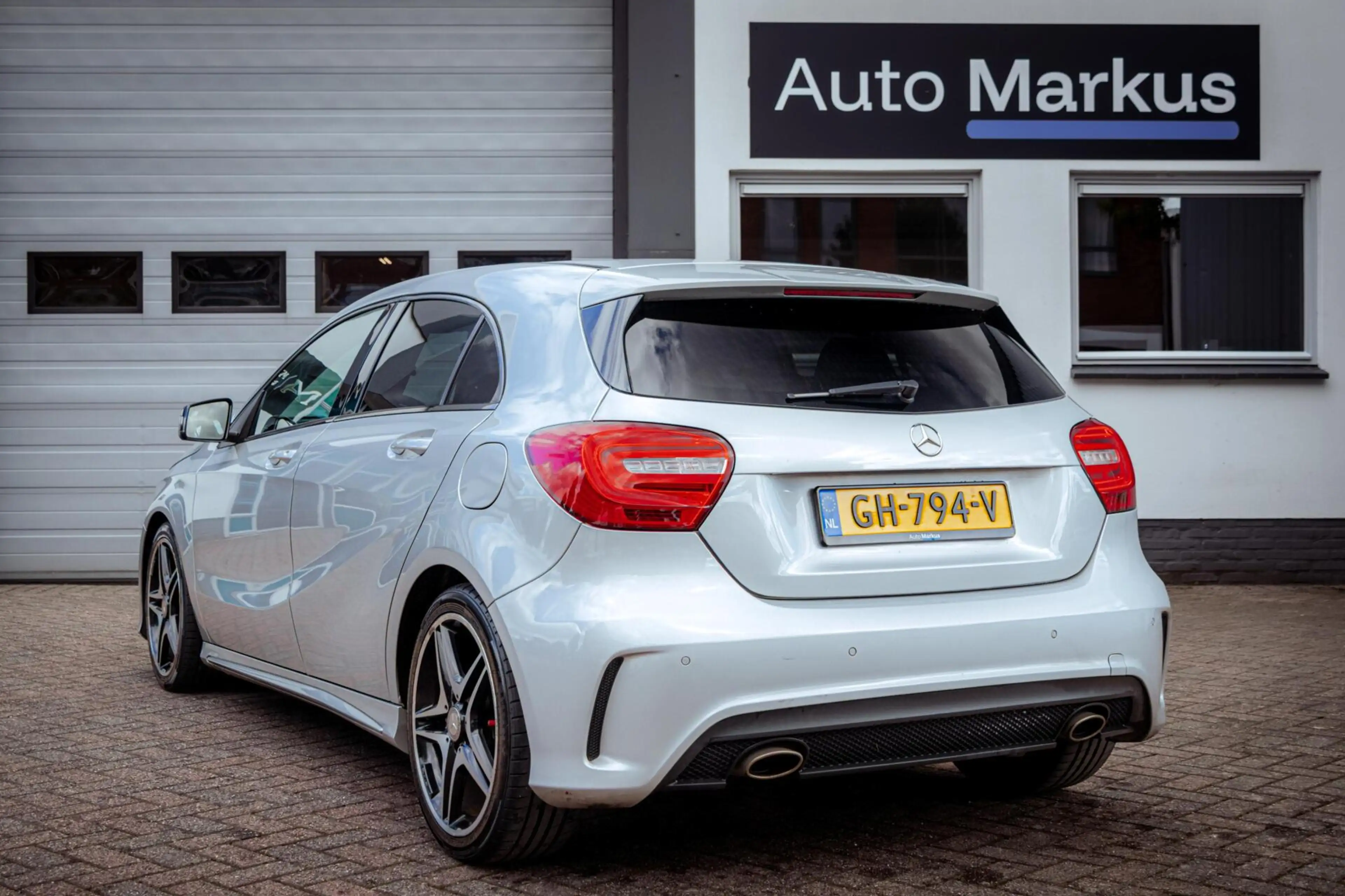 Mercedes-Benz A 180 AMG|Harman/Kardon|Xenon|Stoelverwarming — photo 5