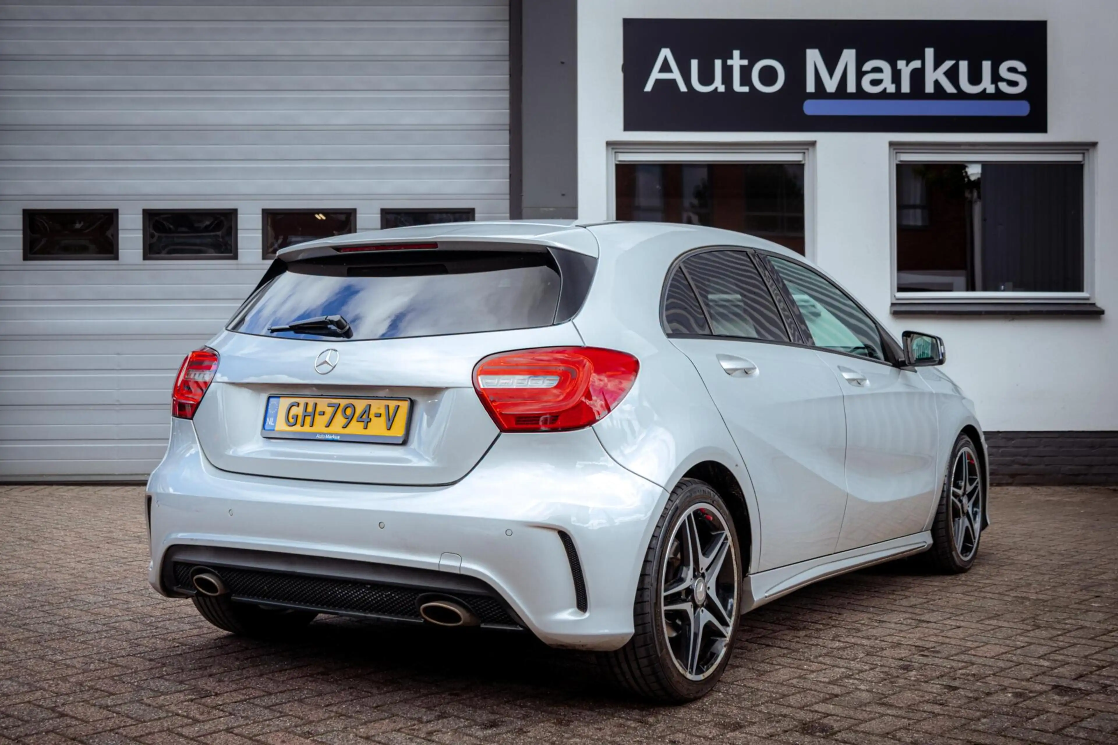 Mercedes-Benz A 180 AMG|Harman/Kardon|Xenon|Stoelverwarming — photo 6