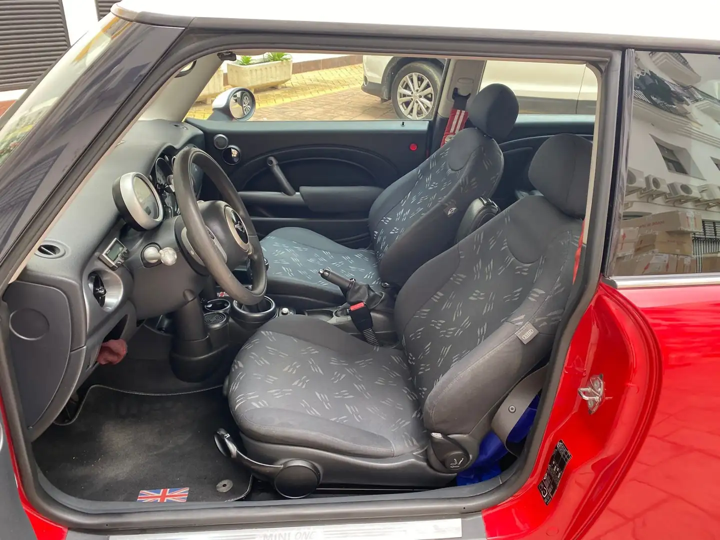 MINI One - 1