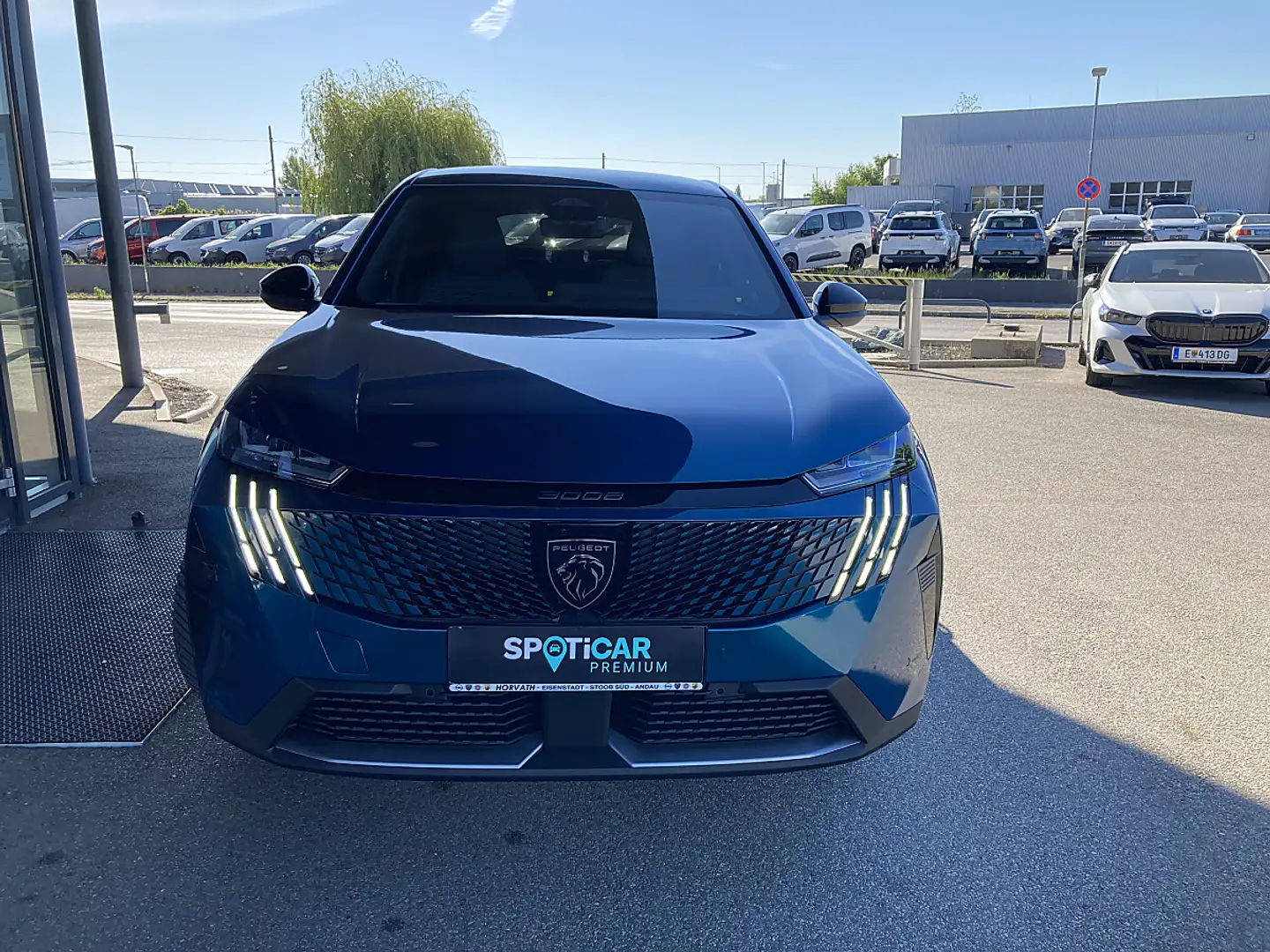Peugeot 3008 Hybrid 145 E-DCS6 Allure Aut.!NAVI,360°KAMERA,L... Blau - 2