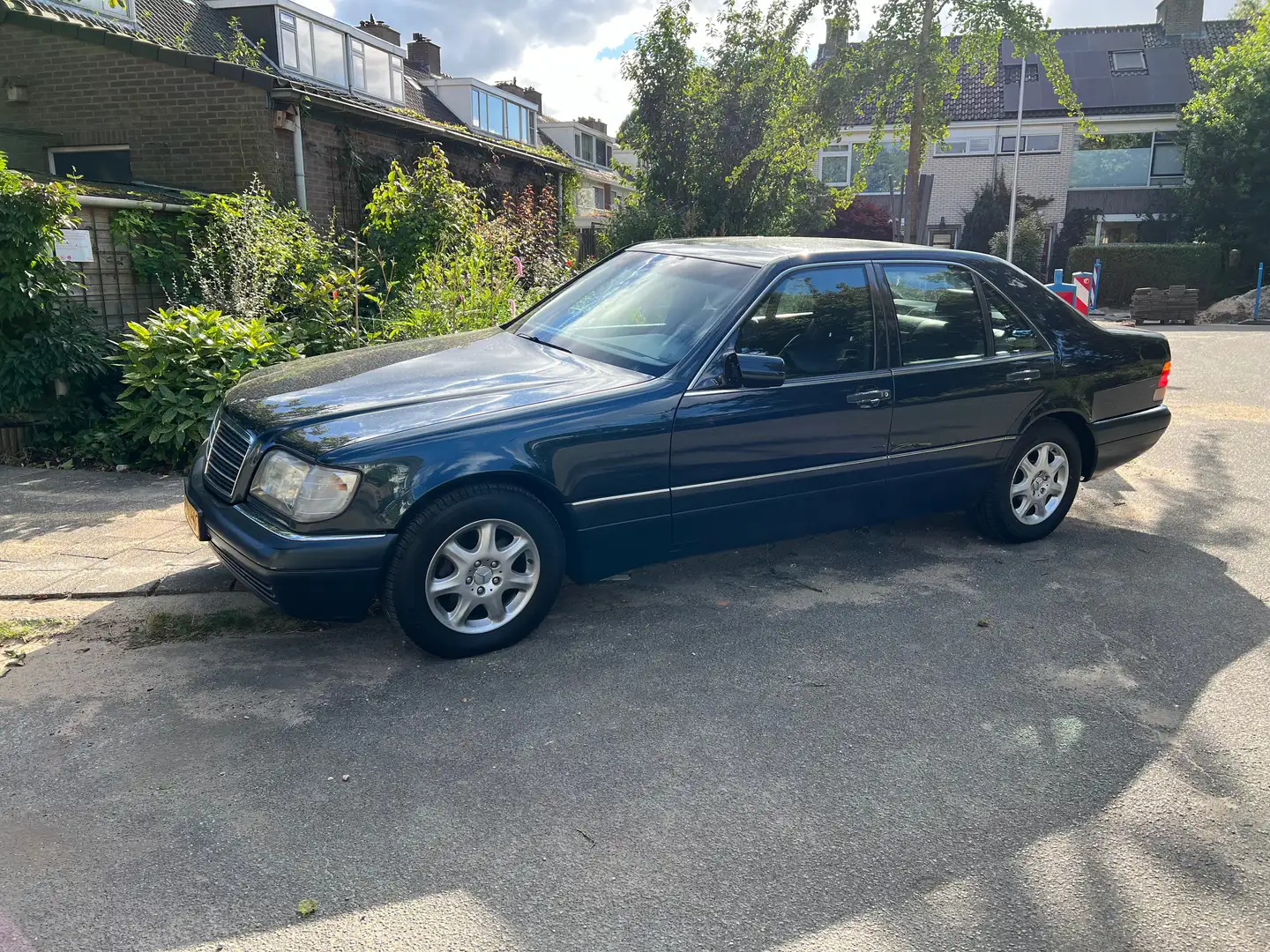 Mercedes-Benz S 350 W140 met 240pk, leder en onderhoudshistorie Zwart - 1