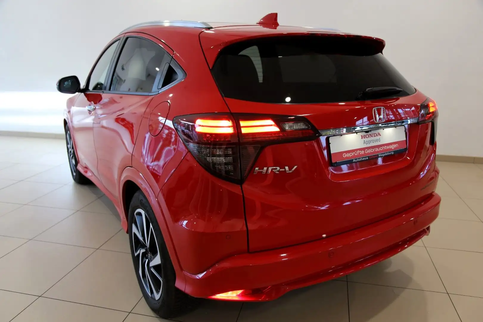 Honda HR-V Executive Pano, RFK, SHZ, DAB Rouge - 2