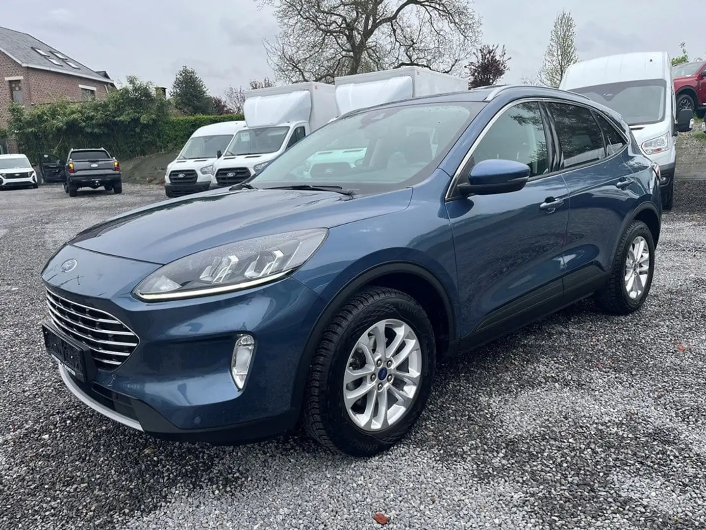 Ford Kuga Titanium 1.5i Ecoboost 6v Man  Chrome Blue / Wint - 2