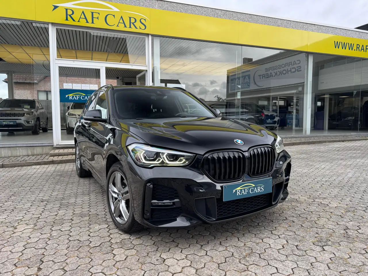 BMW X1 1.5i sDrive18 M Sport PANORAMA GARANTIE CARPASS, миниатюра 4