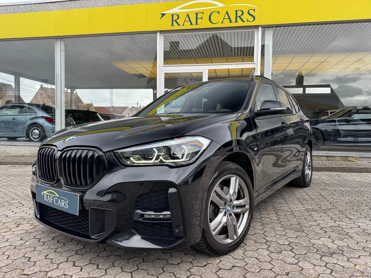 BMW X1 1.5i sDrive18 M Sport PANORAMA GARANTIE CARPASS, миниатюра 2