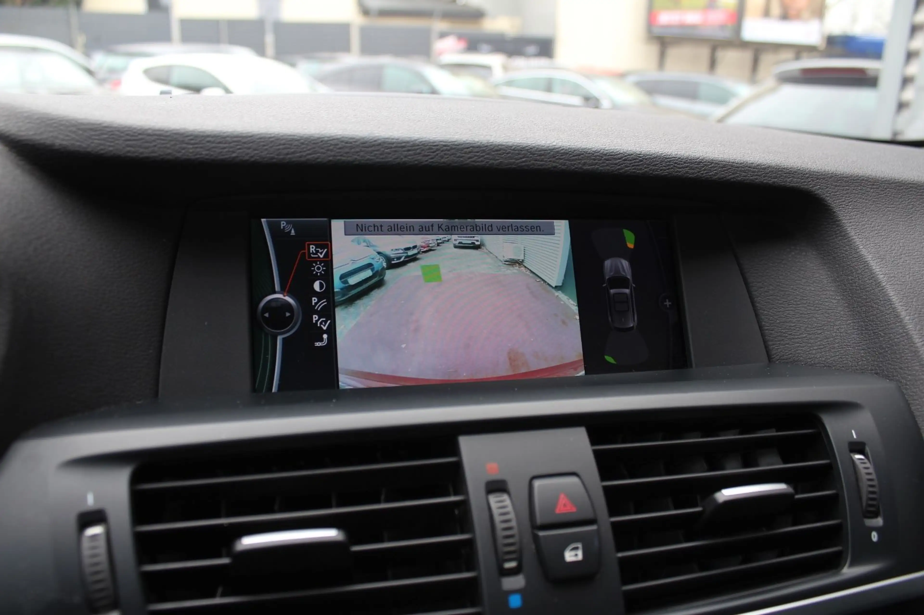 BMW X3 XDRIVE 35 i AUTOMATIK KLIMA LEDER HEADUP 1.Hd — photo 9