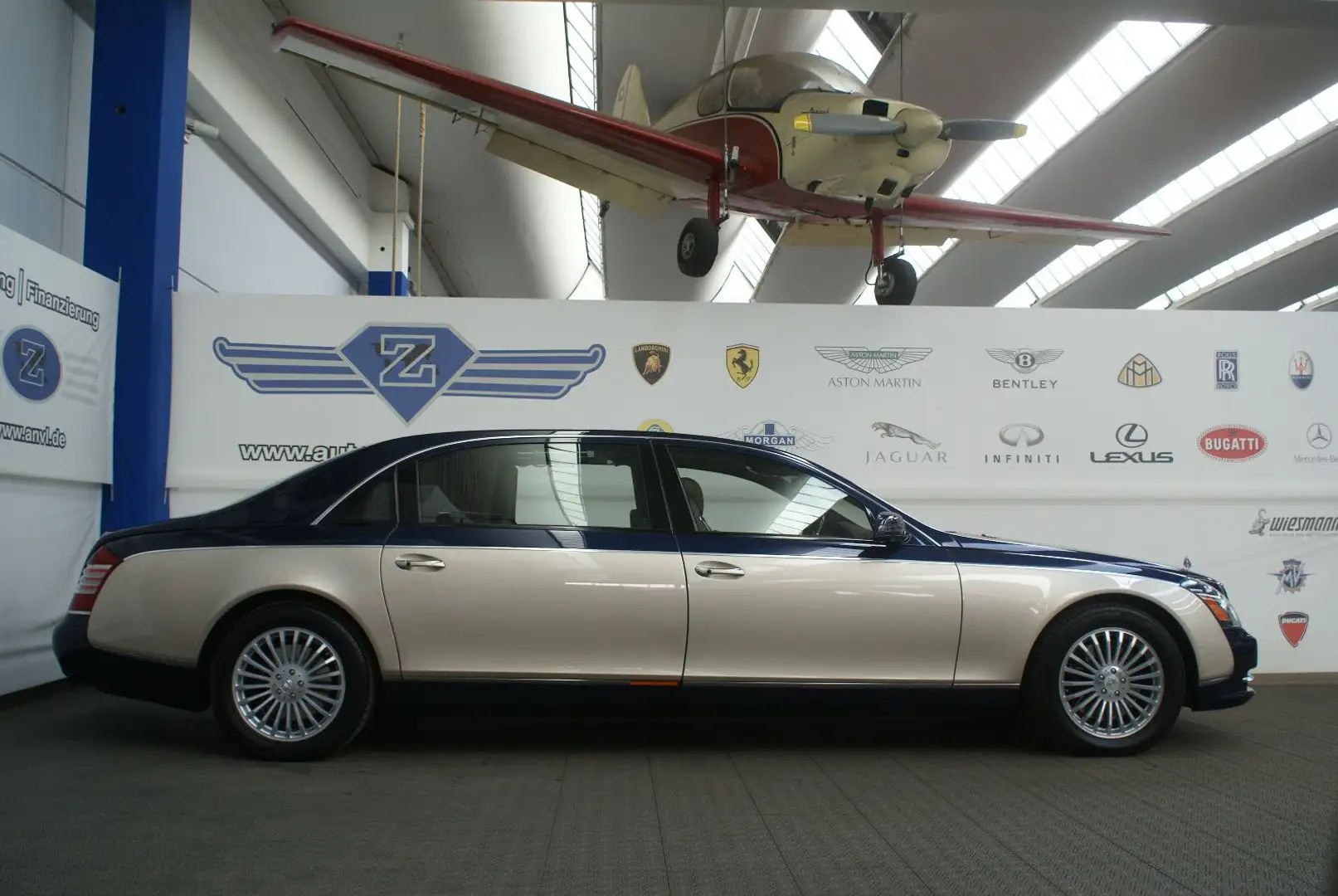 Maybach 62 /BEDUFTUNG/TV/CINE/MASSAGE/KAM Blau - 2